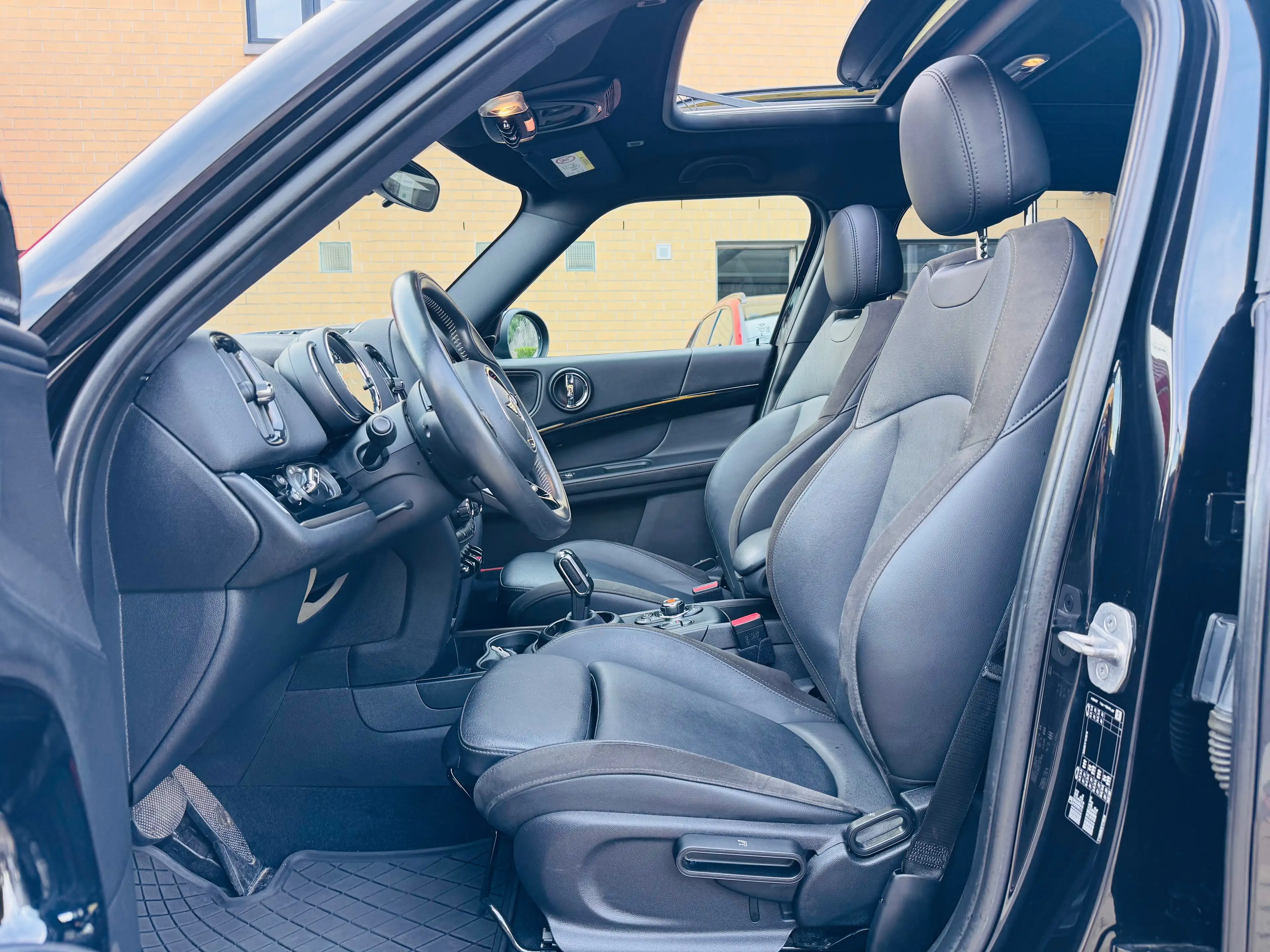 MINI Cooper Countryman Mini Countryman 1.5A Cooper OPF (EU6d-TEMP) — photo 8