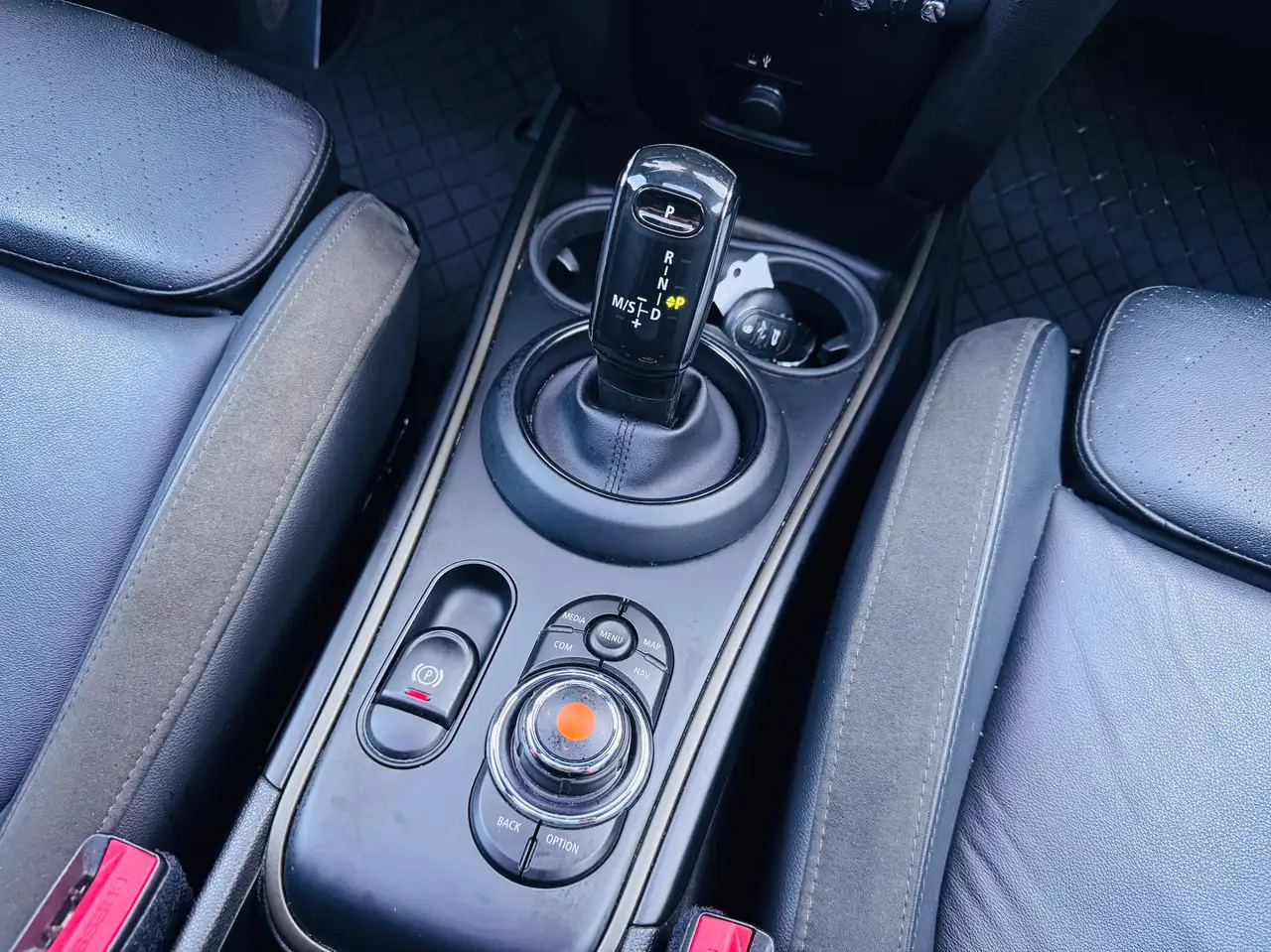 MINI Cooper Countryman 1.5A Cooper OPF (EU6d-TEMP), миниатюра 15