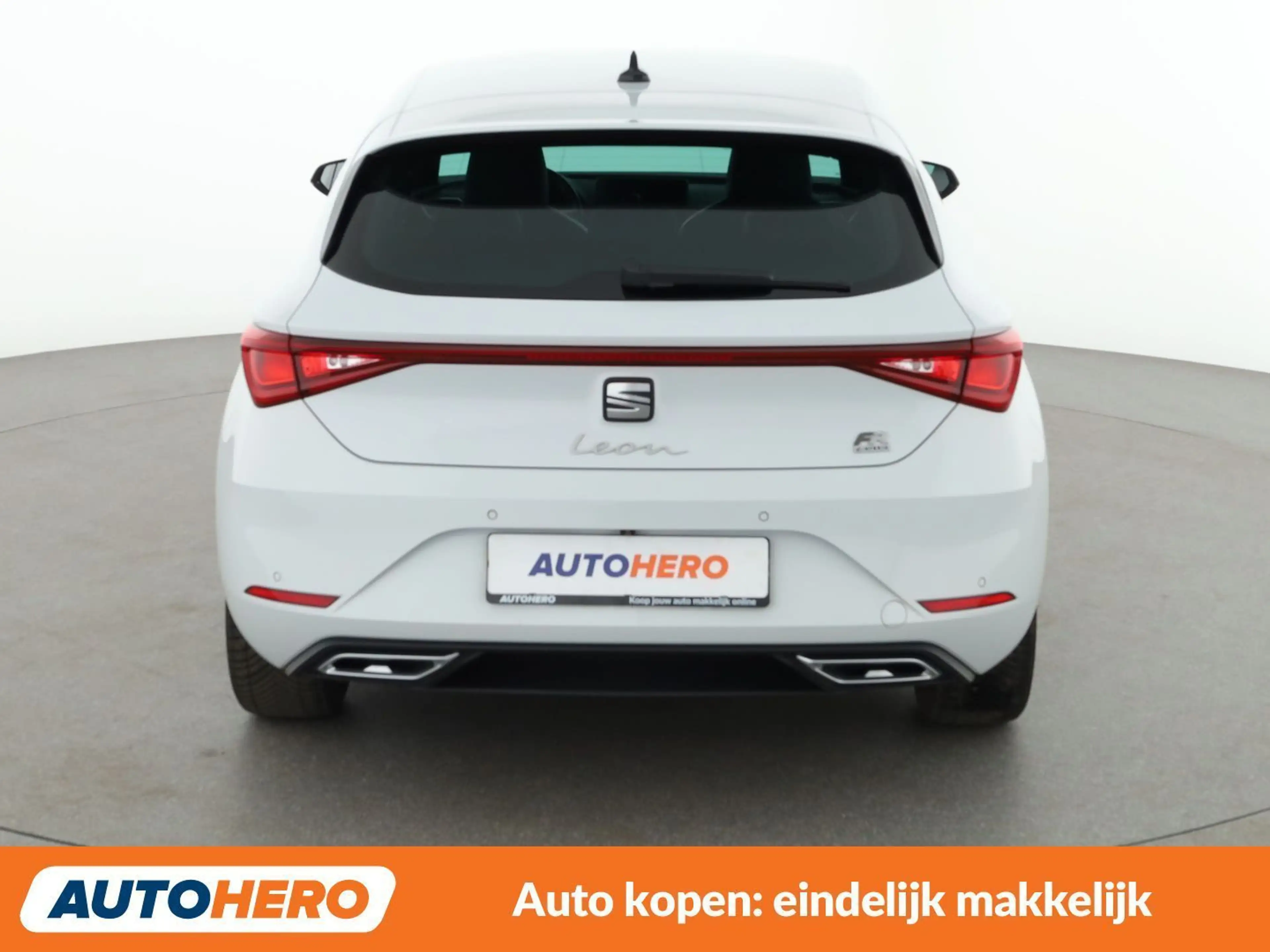 SEAT Leon e-Hybrid 1.4 TSI e-HYBRID FR — photo 5