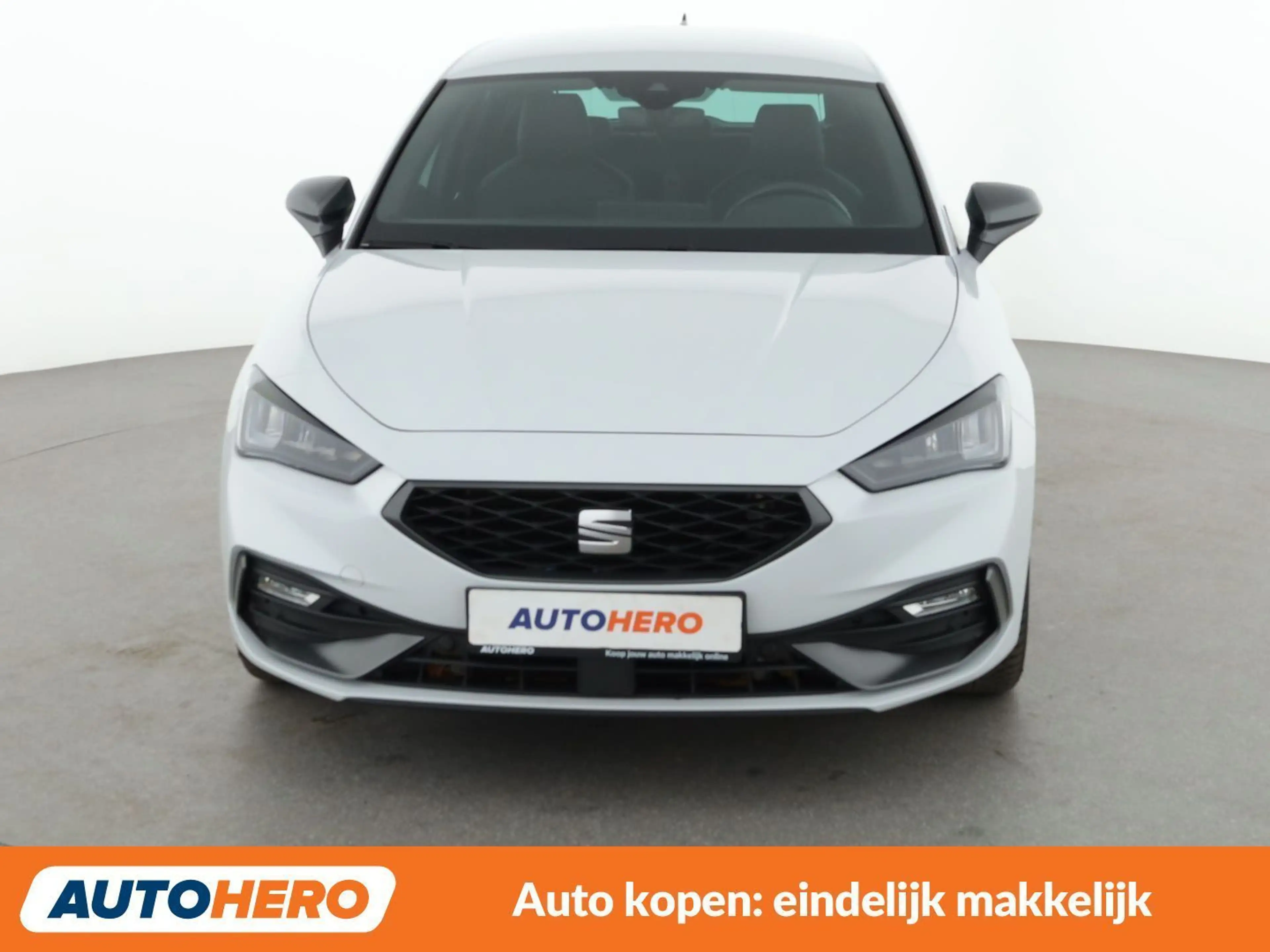 SEAT Leon e-Hybrid 1.4 TSI e-HYBRID FR — photo 9