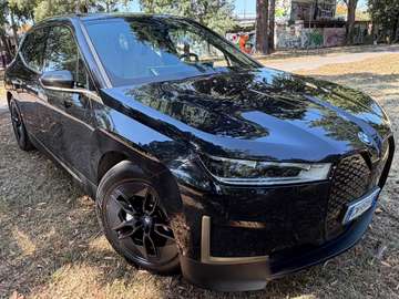 iX i20 2021 xdrive50 pacchetto sportivo