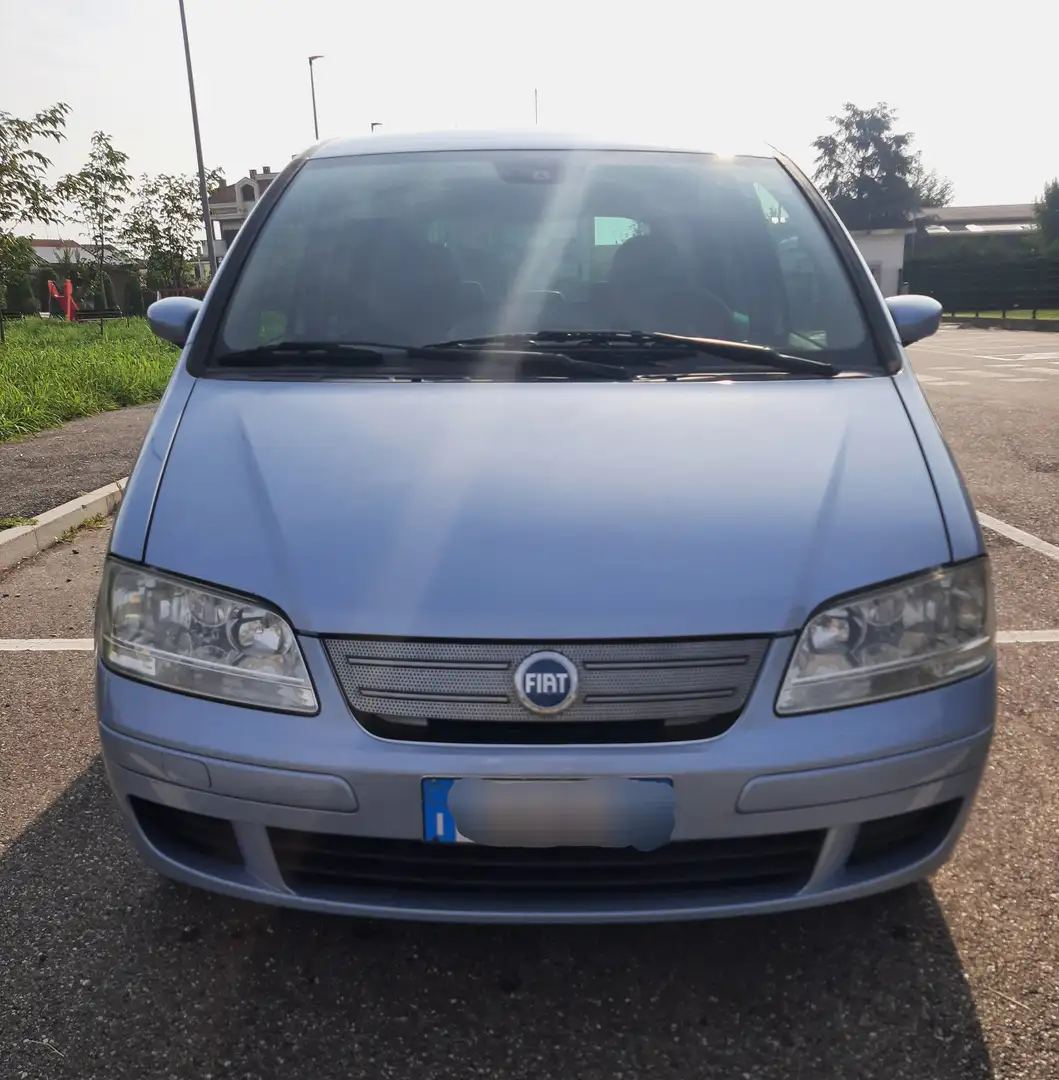 Fiat Idea 1.3 mjt 16v Black Motion 90cv Azul - 2