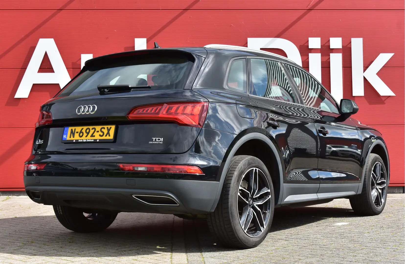 Audi Q5 2.0 TDI quattro Pro Line Navi | Clima | Adapt. Cru Zwart - 2