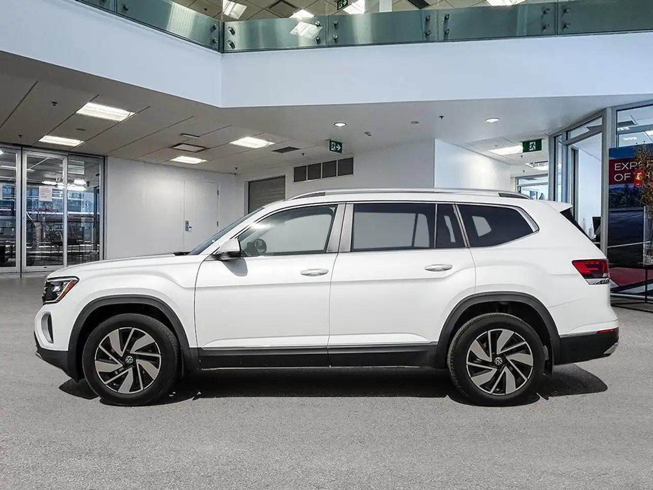 Volkswagen Atlas снимка Volkswagen Atlas