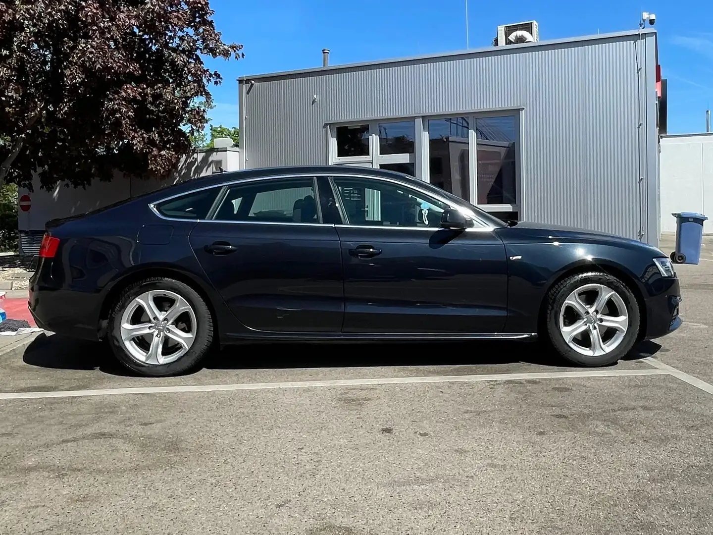 Audi A5 A5 SB 1,8 TFSI Aut. Schwarz - 1