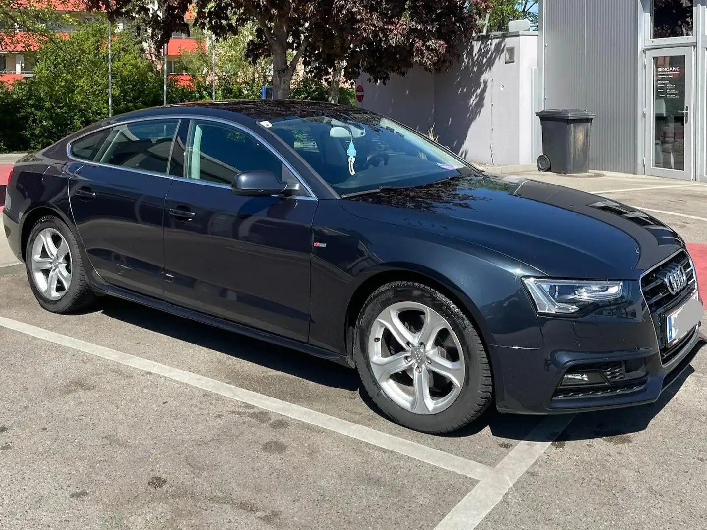 Audi A5 A5 SB 1,8 TFSI Aut. Schwarz - 1