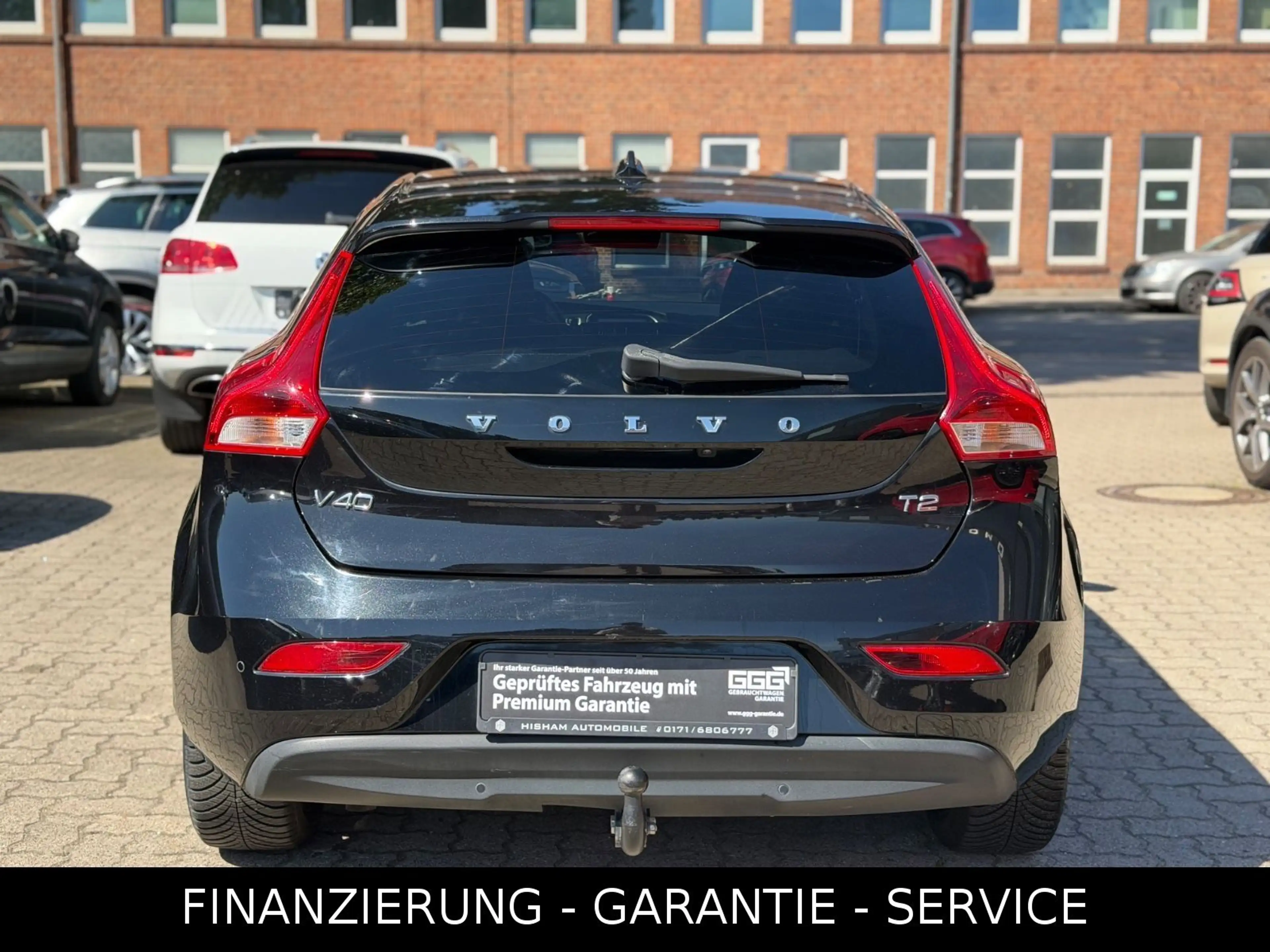 Volvo V40 MOMENTUM/NAVI/CAM/PDC/LEDER/AHK/LED/WENIG KM — photo 10