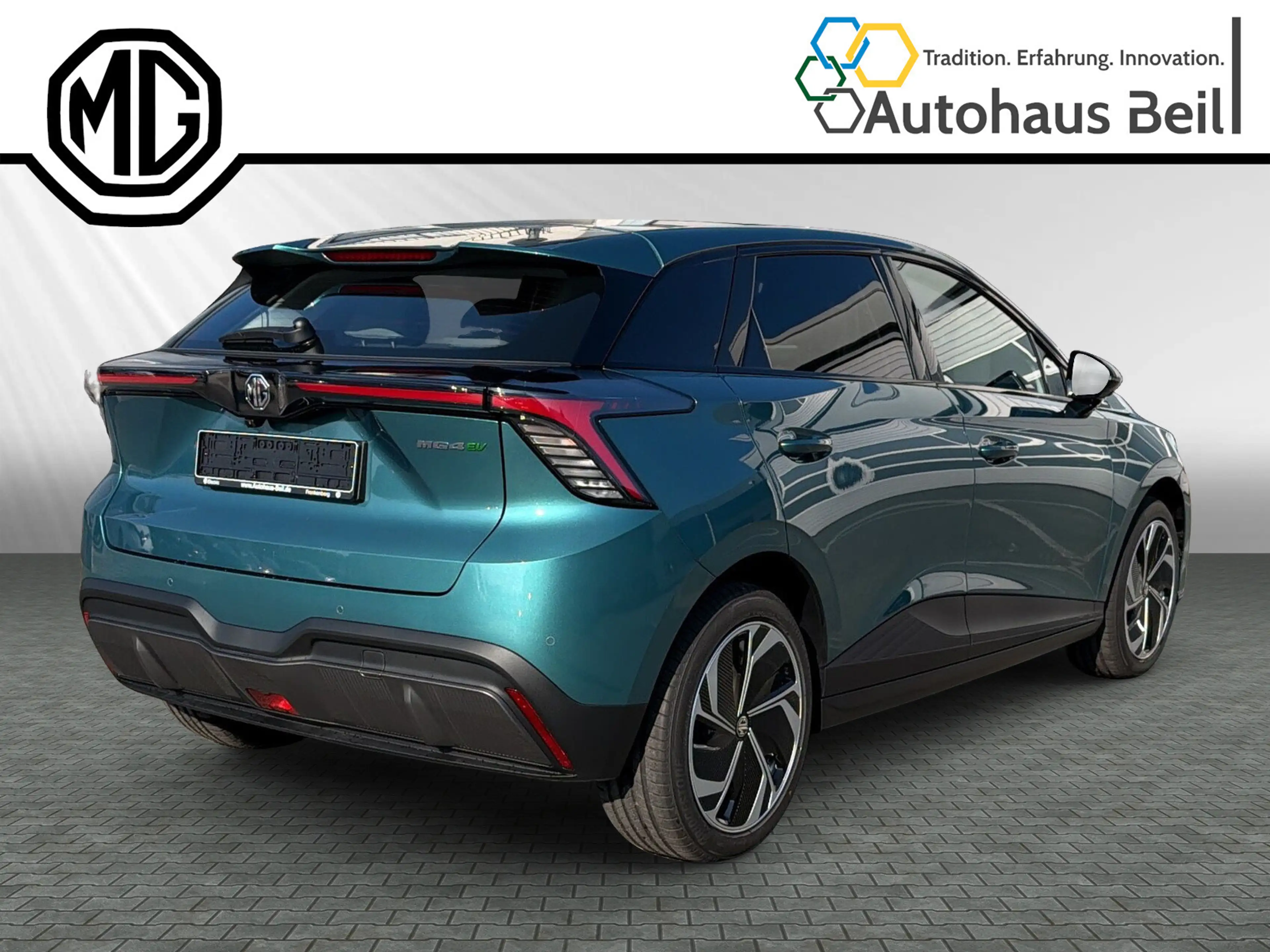 MG MG4 EV 64kWh Premium — photo 3