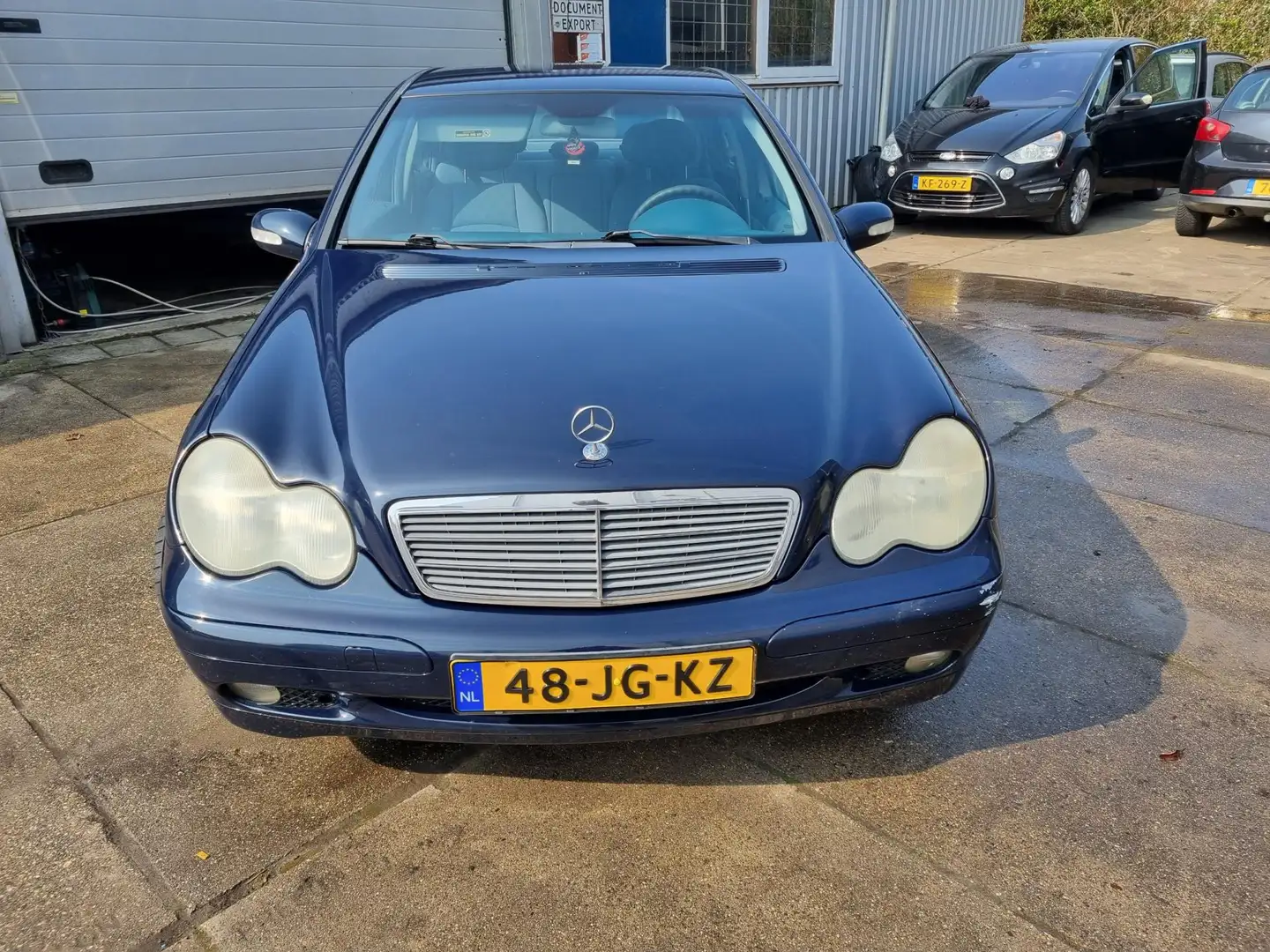 Mercedes-Benz C 180 Classic Синий - 1