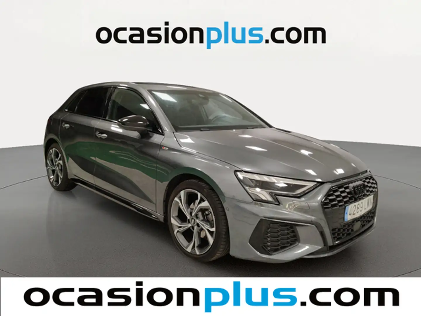 Audi A3 Sportback 35 TFSI Black line Grijs - 2