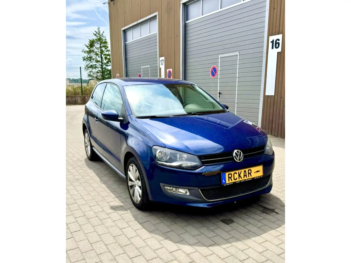 Volkswagen Polo LOCATION - 47,5€ / JOUR Bleu - 1