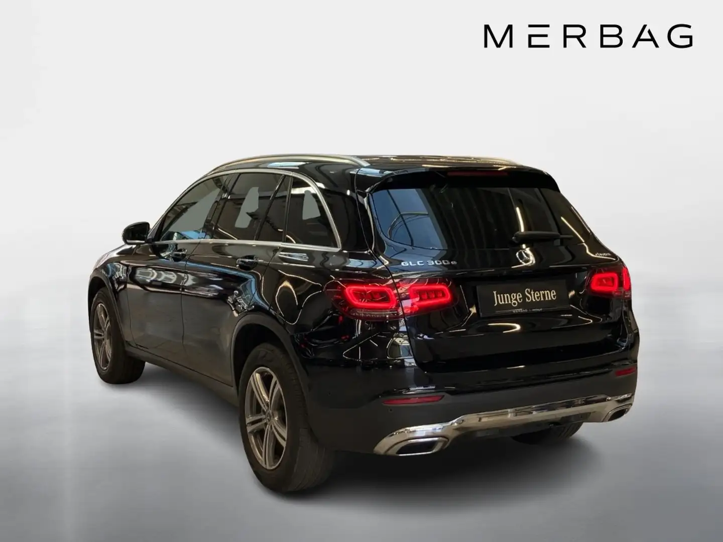 Mercedes-Benz GLC 300 e 4MATIC Schwarz - 2