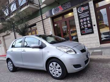 Yaris 1.4 D-4D 90cv DIESEL PERFETTA