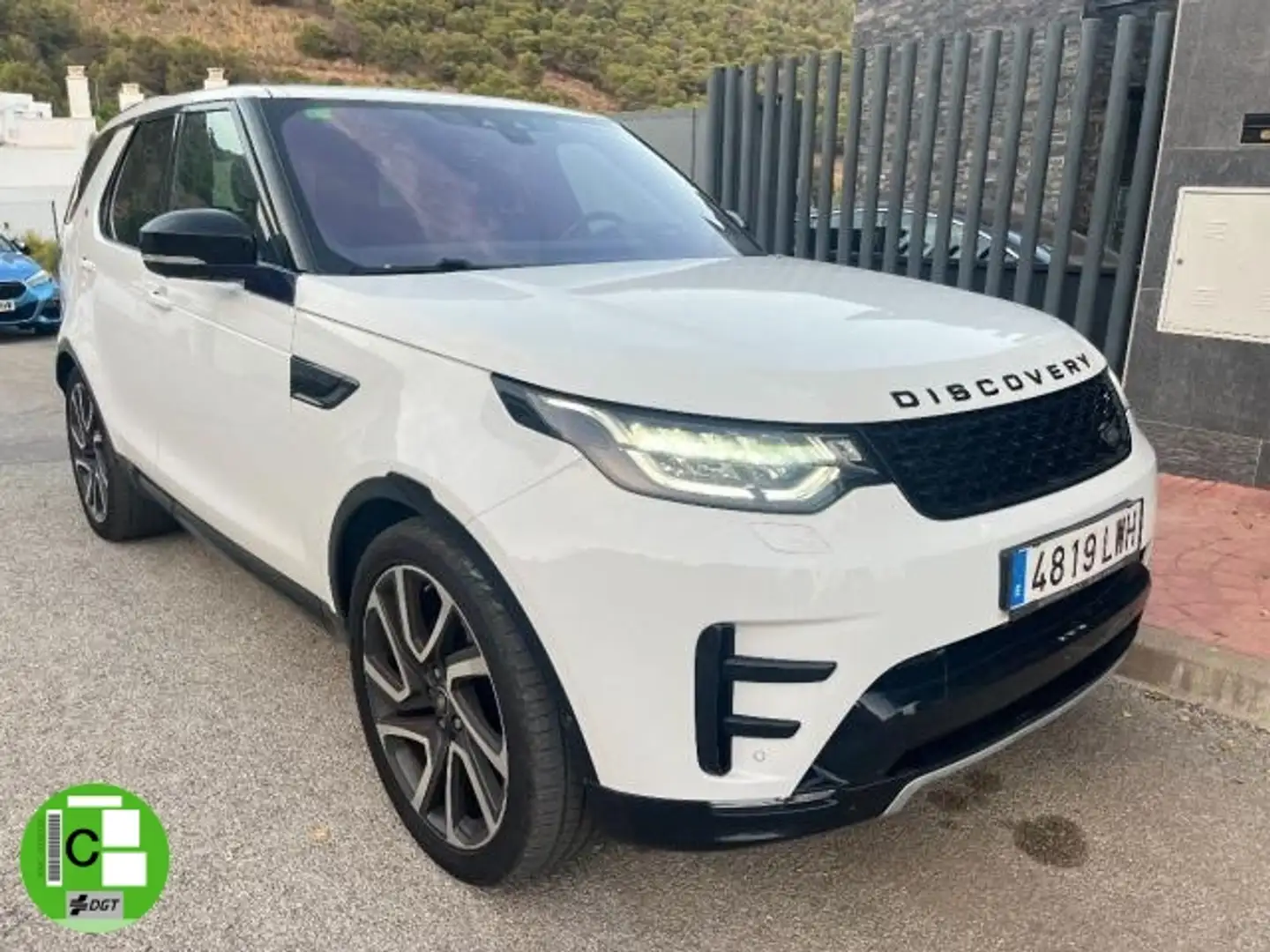 Land Rover Discovery 3.0TD6 HSE Luxury Aut. Weiß - 1