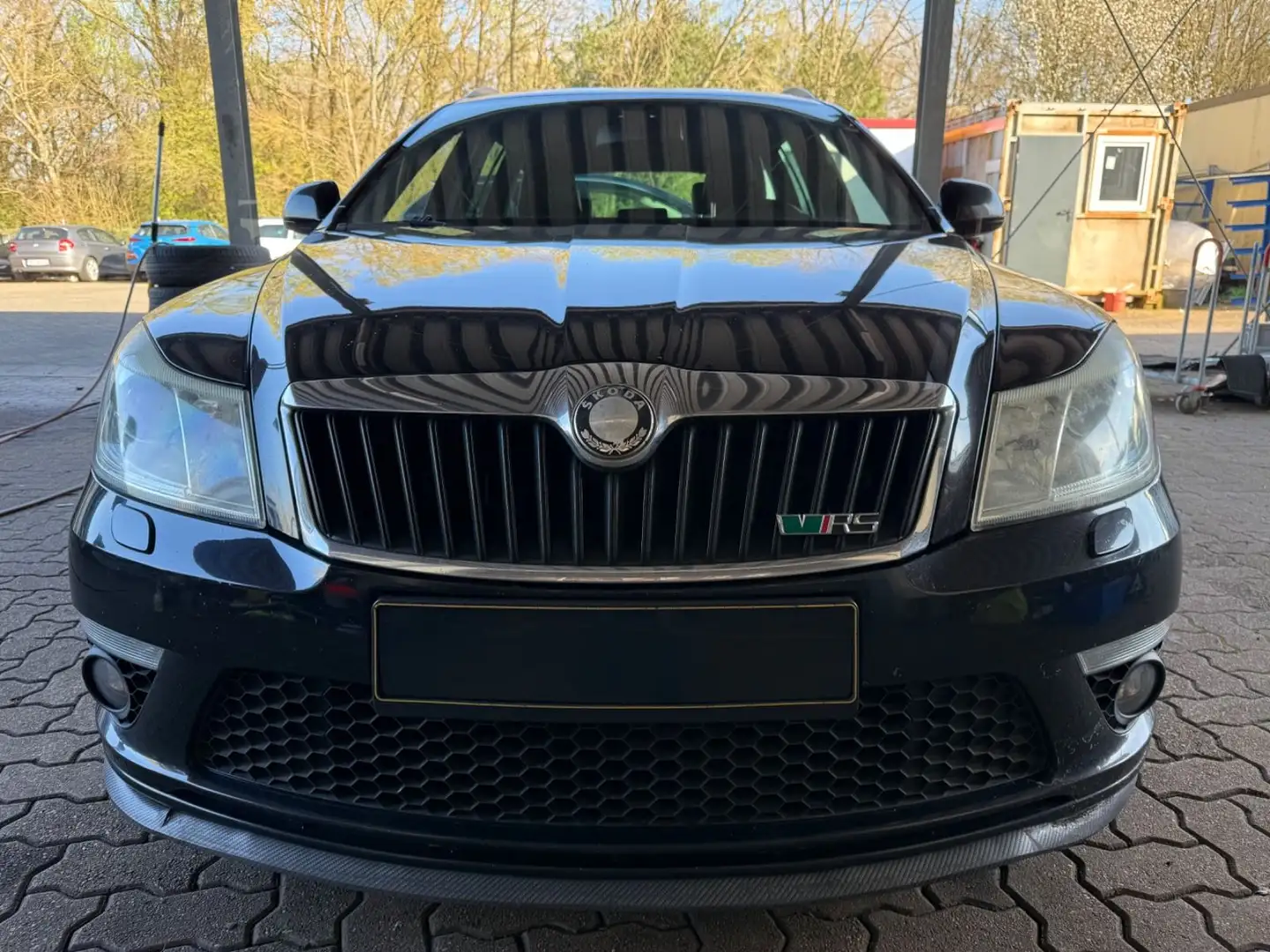 Skoda Octavia Combi RS MOTORSCHADEN Noir - 2