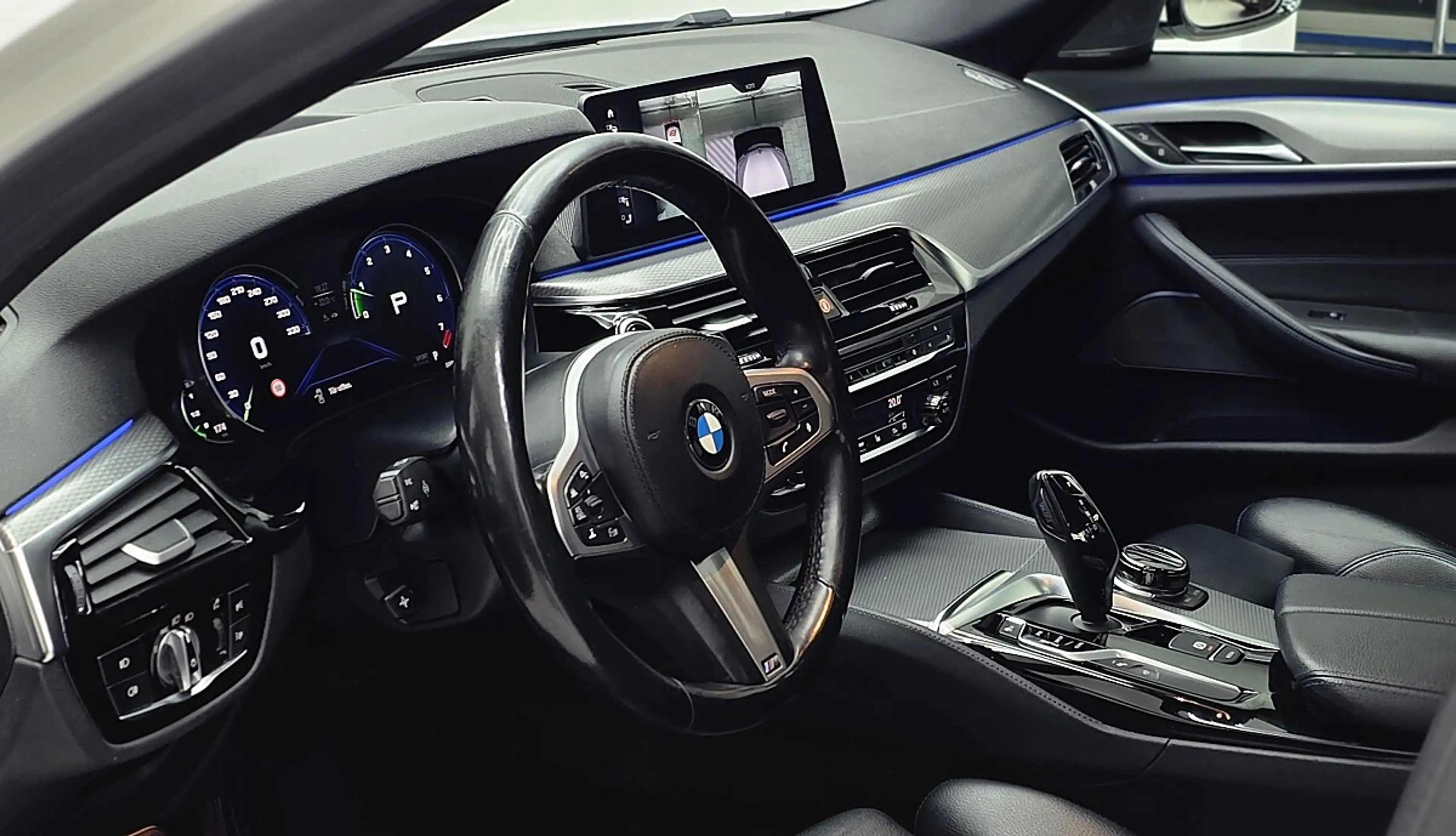 BMW 540 i M Sport*SCHIEBEDACH*LED*MHD STAGE 2 — photo 12