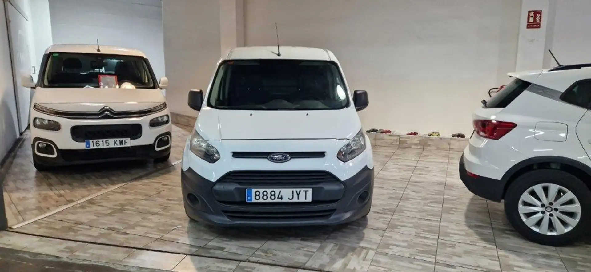 Ford Connect Comercial FT 200 Van L1 Ambiente 75 Blanco - 2