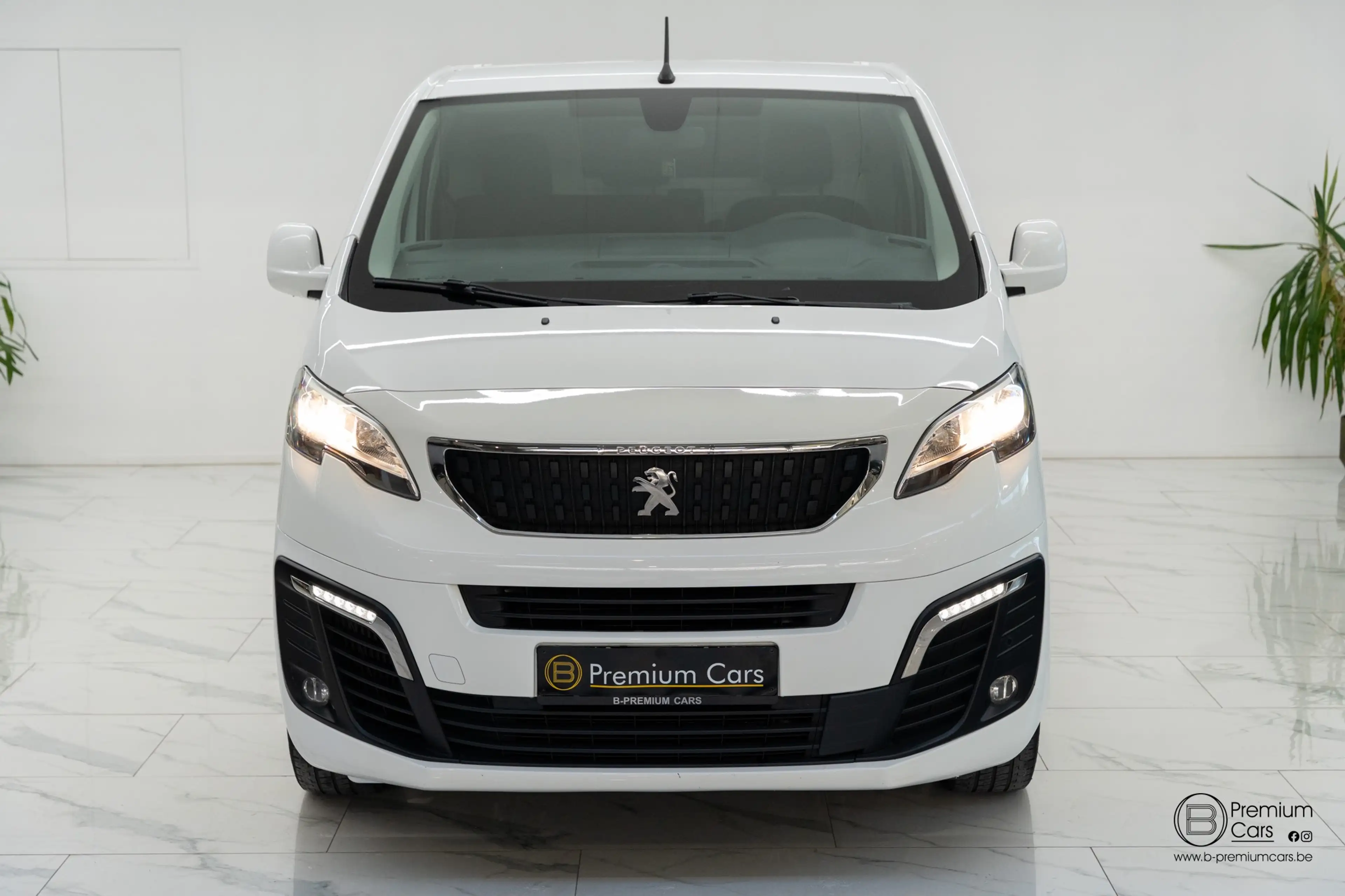 Peugeot Expert aut. 2.0 HDI Long! Camera, Airco! Trekhaak! — photo 4