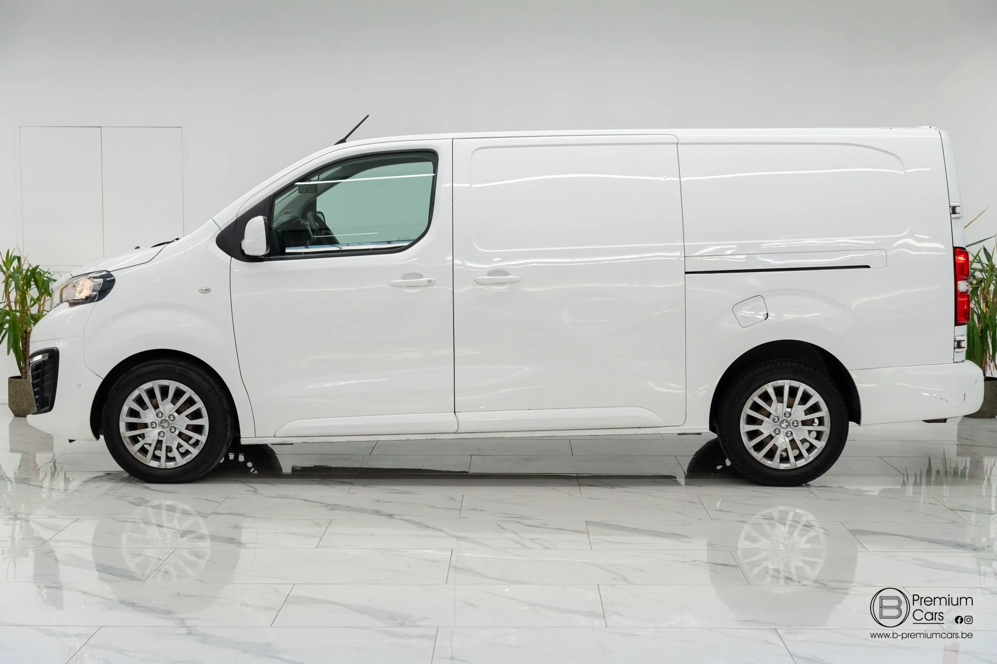 Peugeot Expert aut. 2.0 HDI Long! Camera, Airco! Trekhaak! — photo 8
