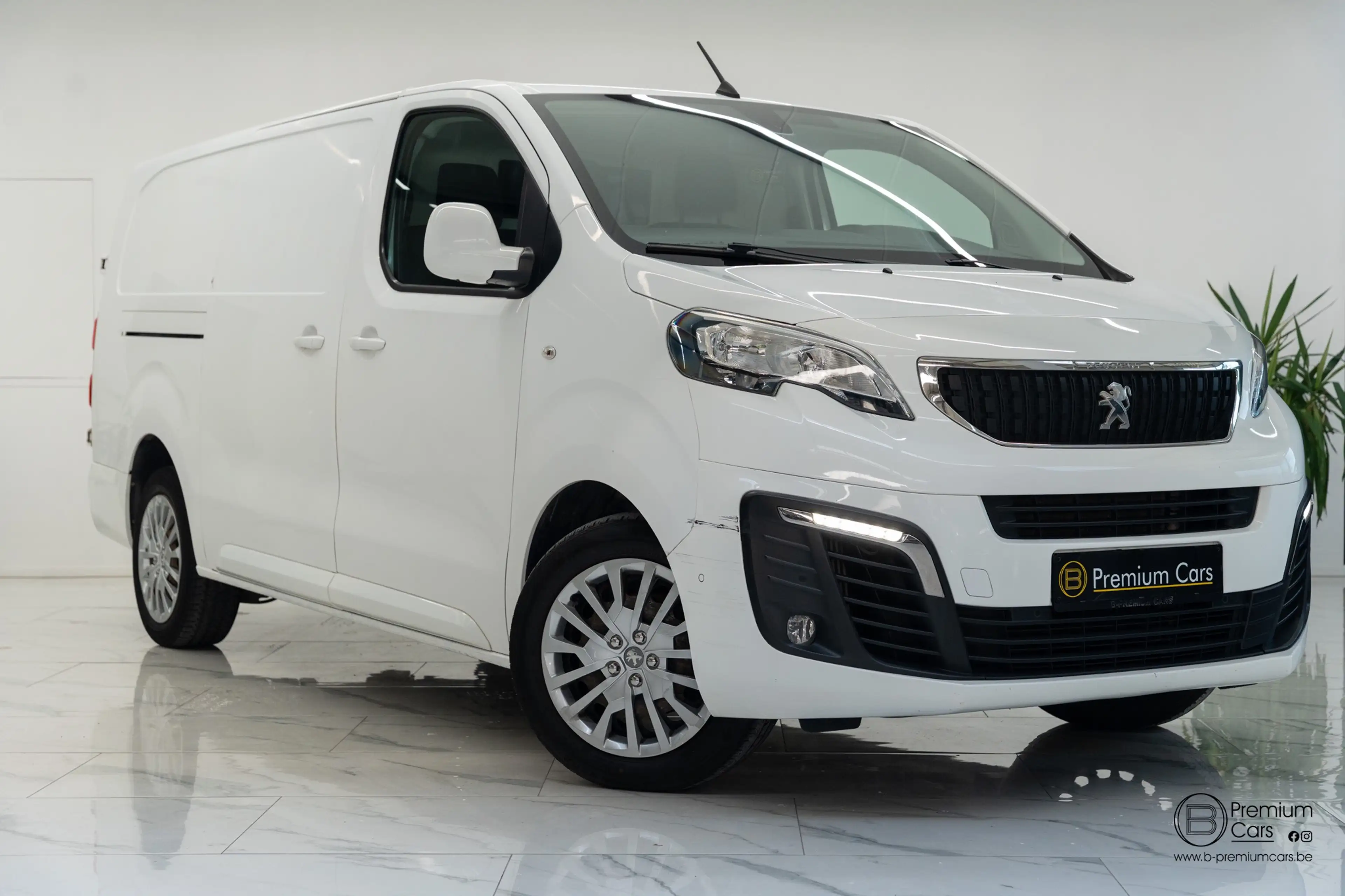 Peugeot Expert aut. 2.0 HDI Long! Camera, Airco! Trekhaak! — photo 6