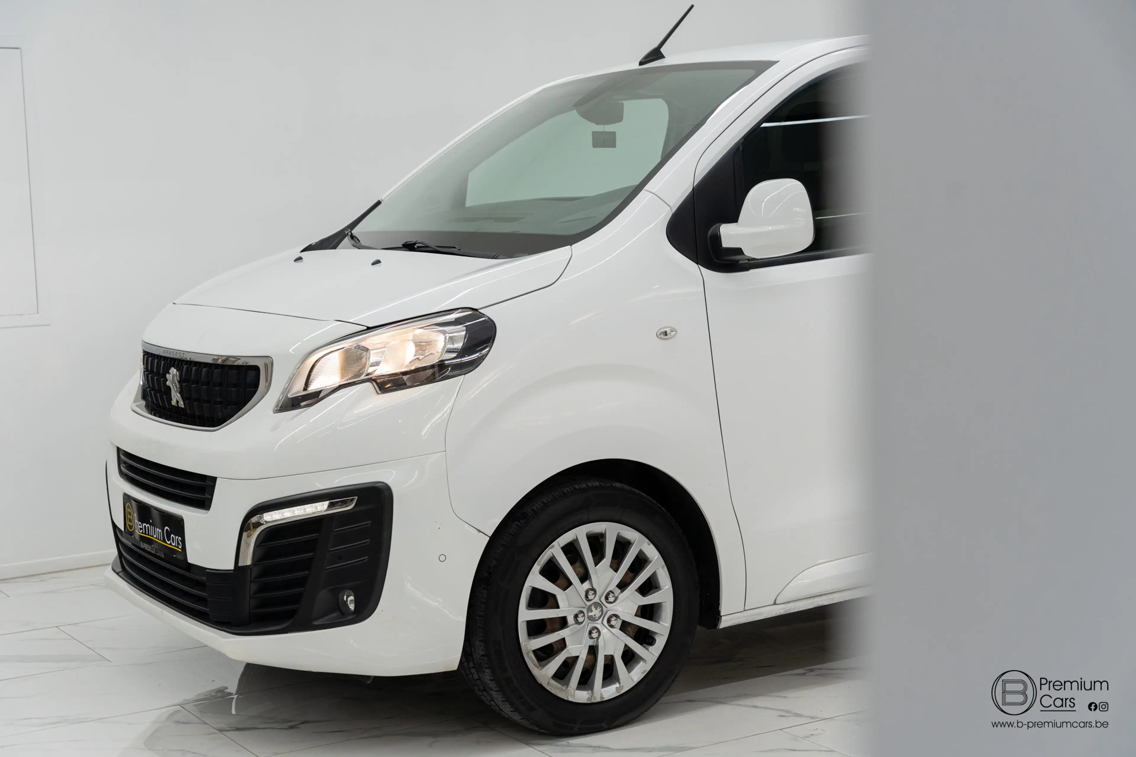 Peugeot Expert aut. 2.0 HDI Long! Camera, Airco! Trekhaak! — photo 12
