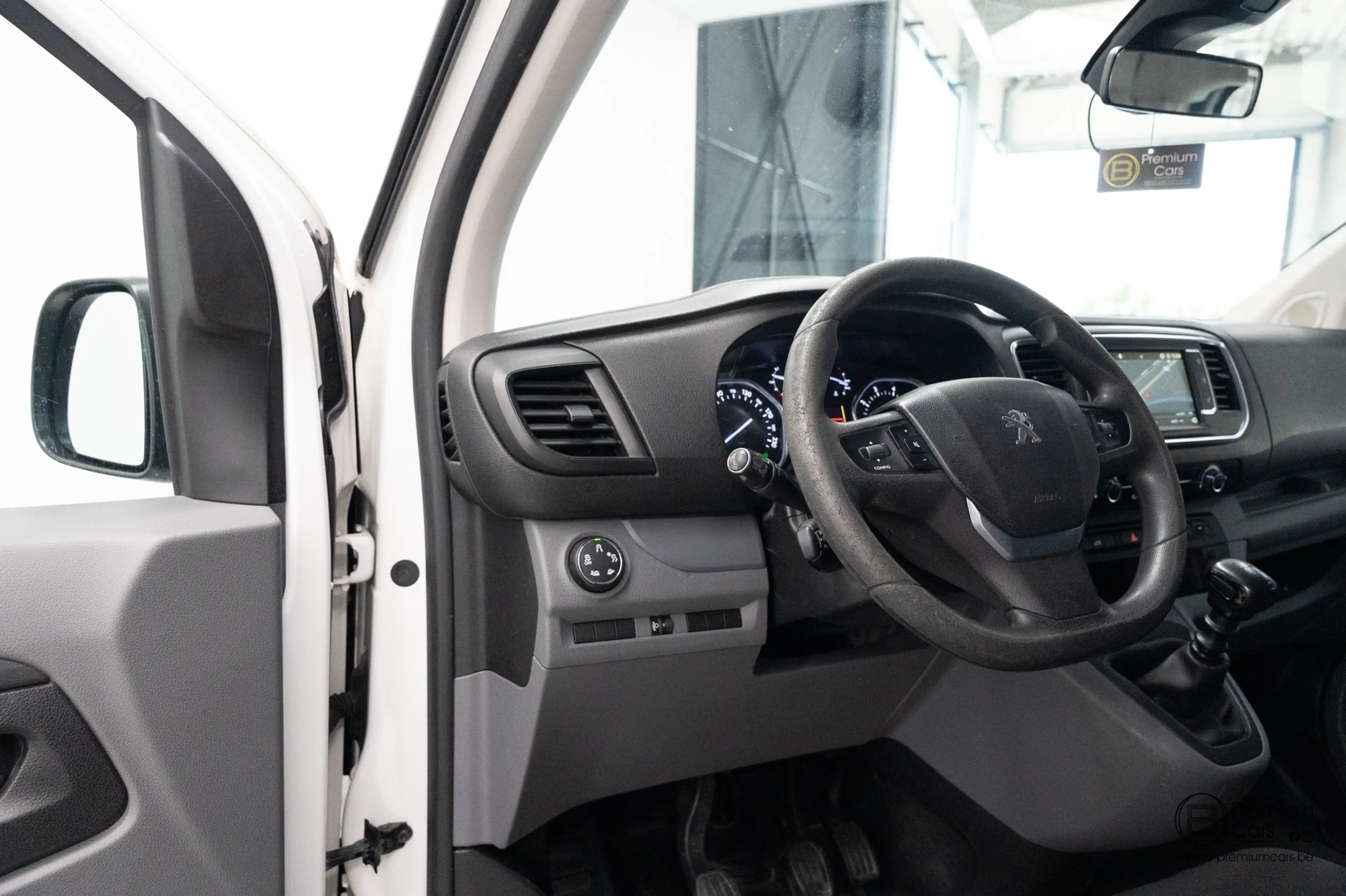 Peugeot Expert aut. 2.0 HDI Long! Camera, Airco! Trekhaak! — photo 9