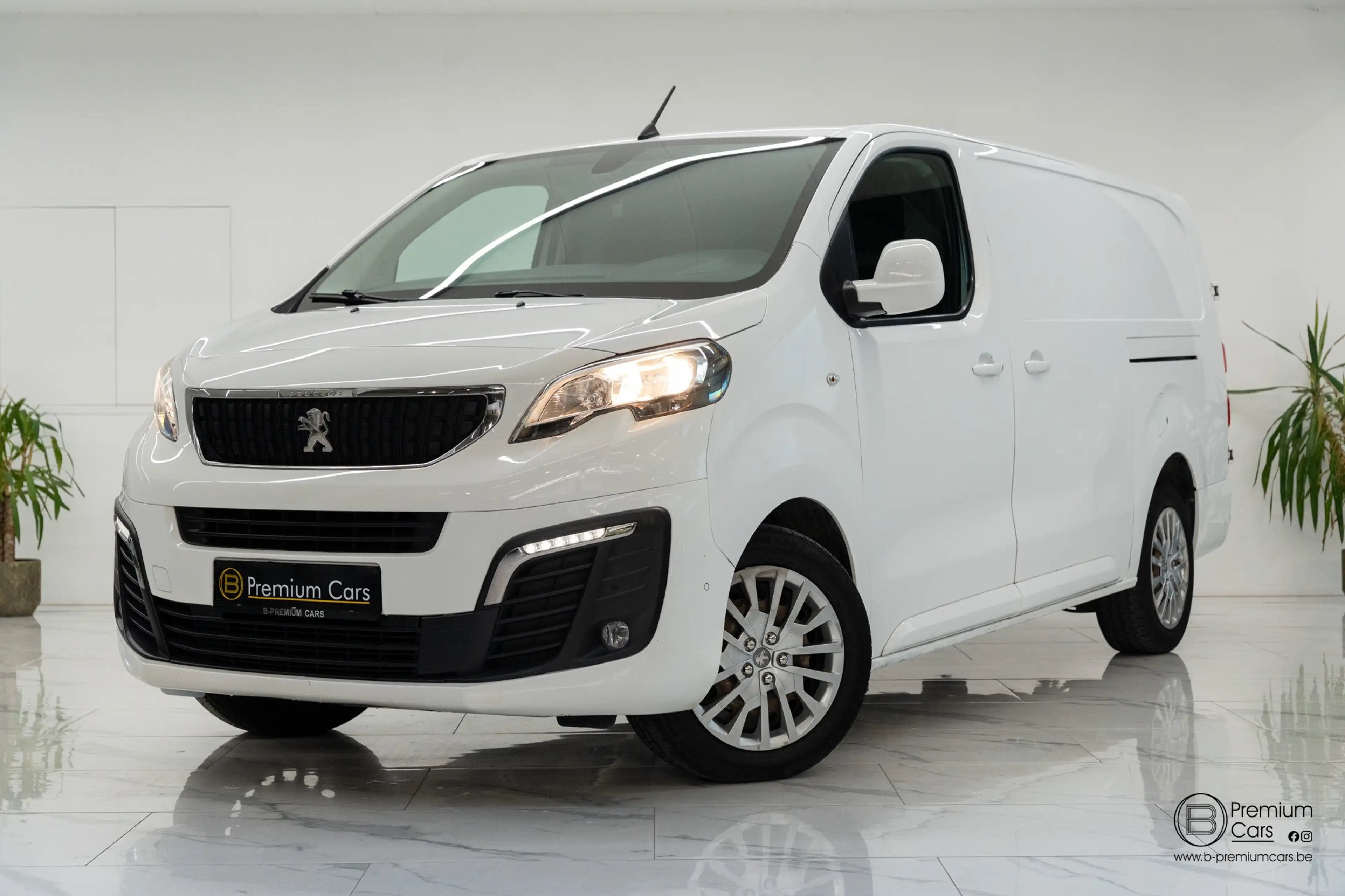 Peugeot Expert aut. 2.0 HDI Long! Camera, Airco! Trekhaak!