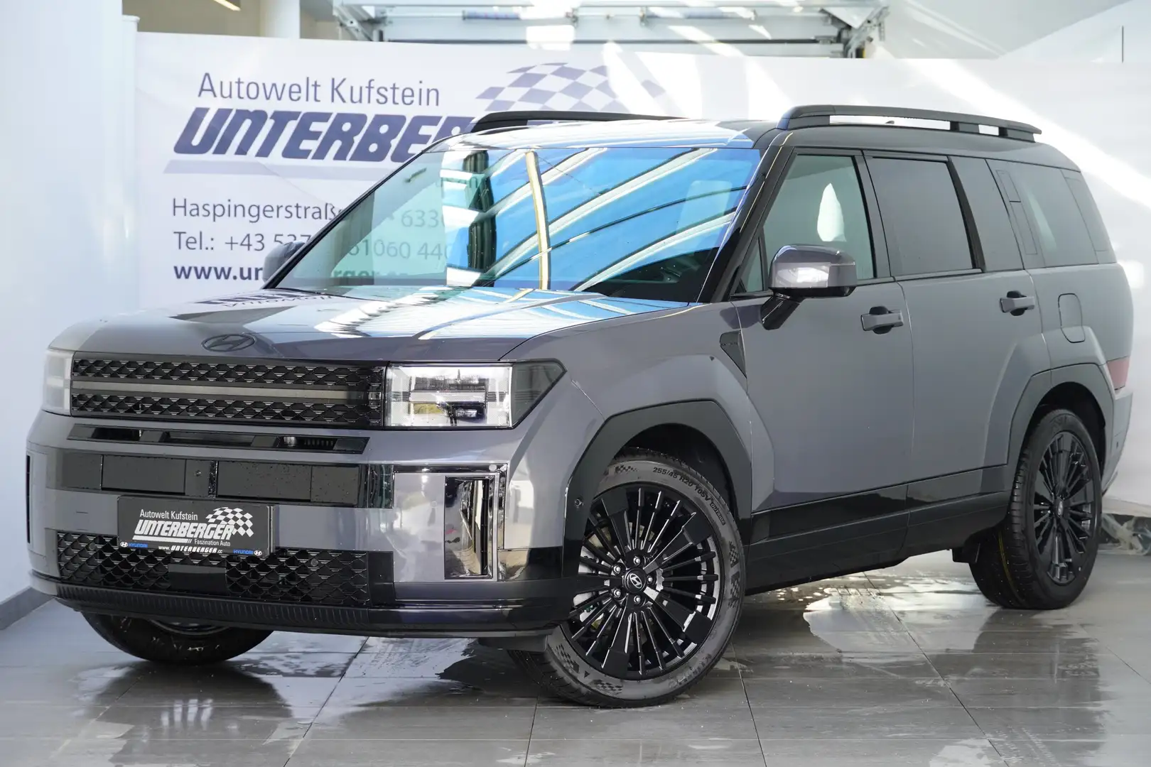 Hyundai SANTA FE (MX5) Calligraphy 1.6 T-GDI PHEV 4WD Grau - 2