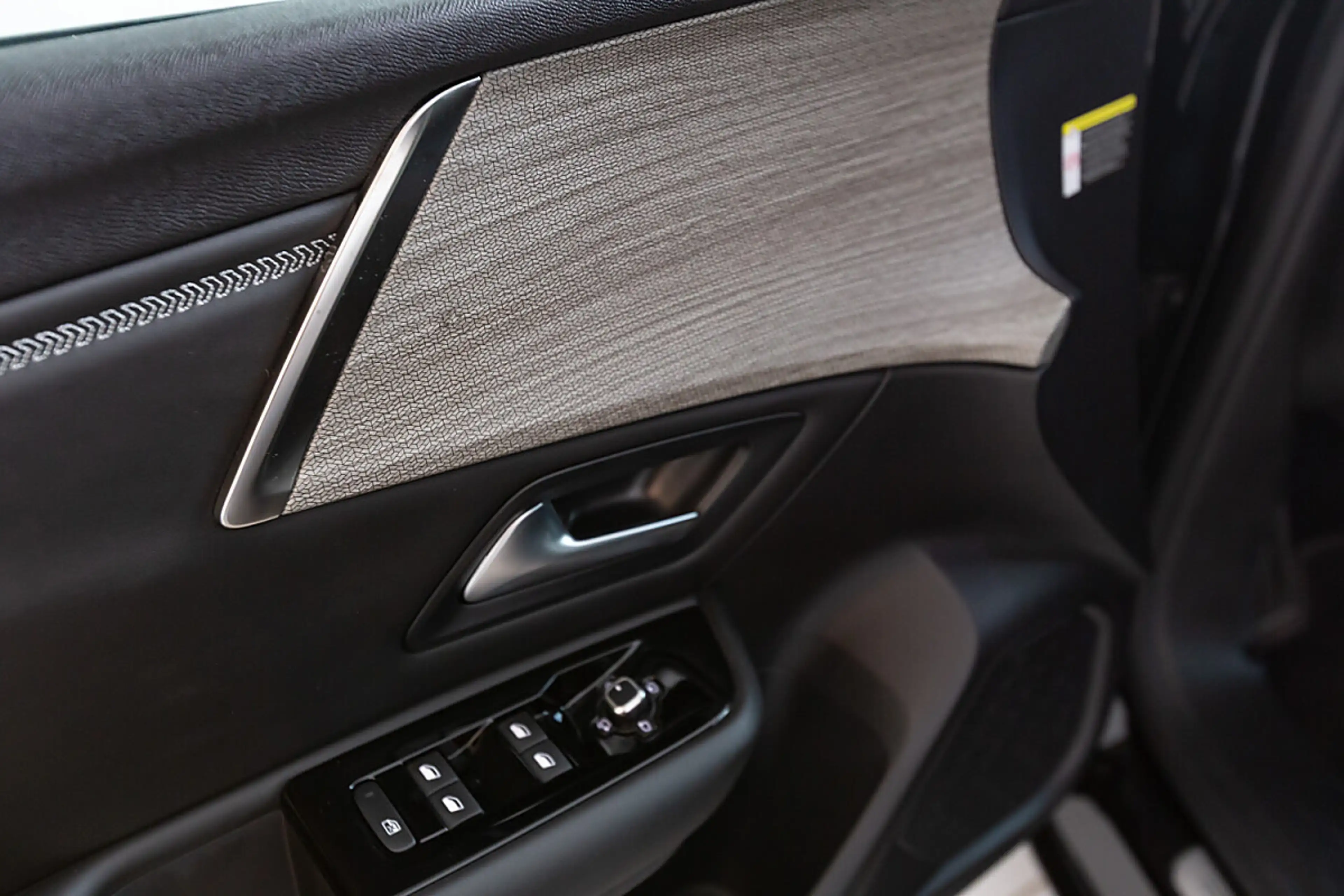 Citroen C5 X Shine Edition Hybrid 225 e-EAT8 — photo 12