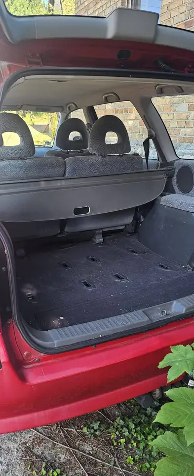 Mitsubishi Space Wagon Family, foto 6