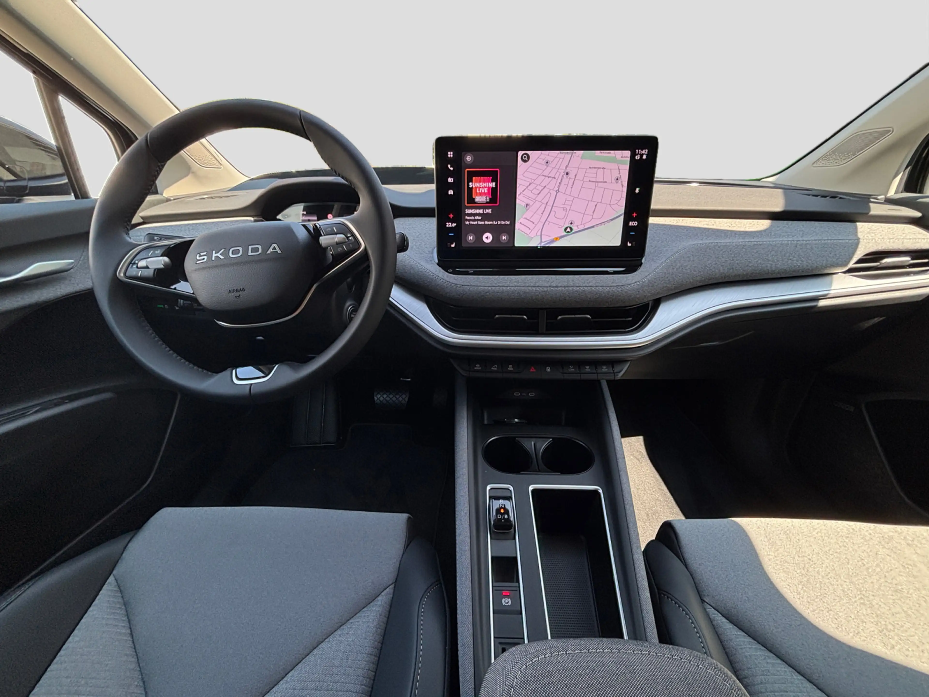 Skoda Enyaq Selection 60 Transport Winter Advanced AHK — photo 6