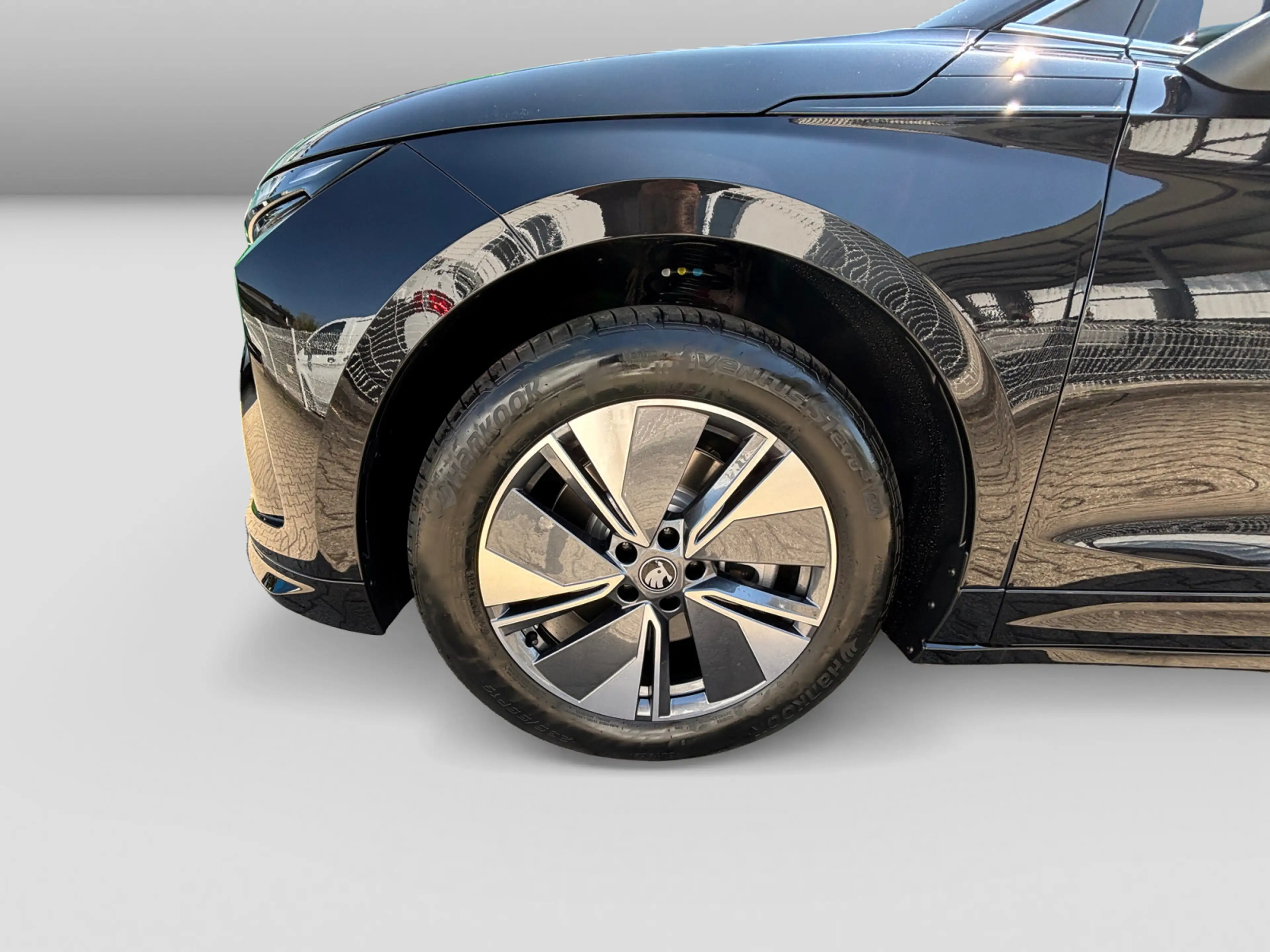 Skoda Enyaq Selection 60 Transport Winter Advanced AHK — photo 5