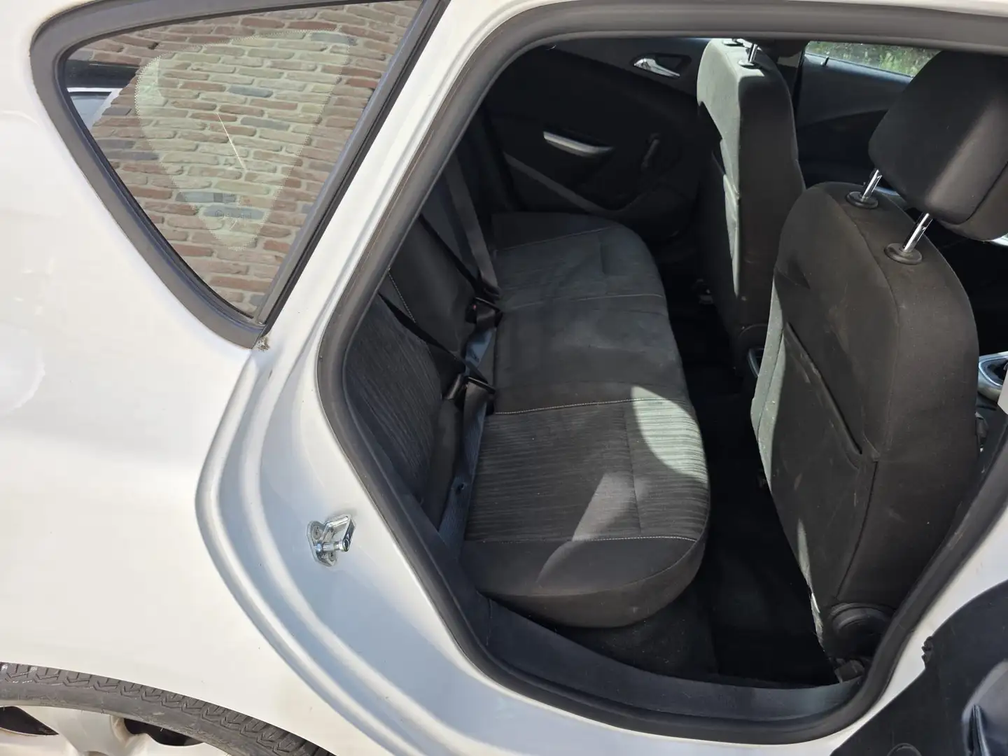 Opel Astra 1.4i ESSENCE 87.000 KM PRET A IMMATRICULER Blanc - 1