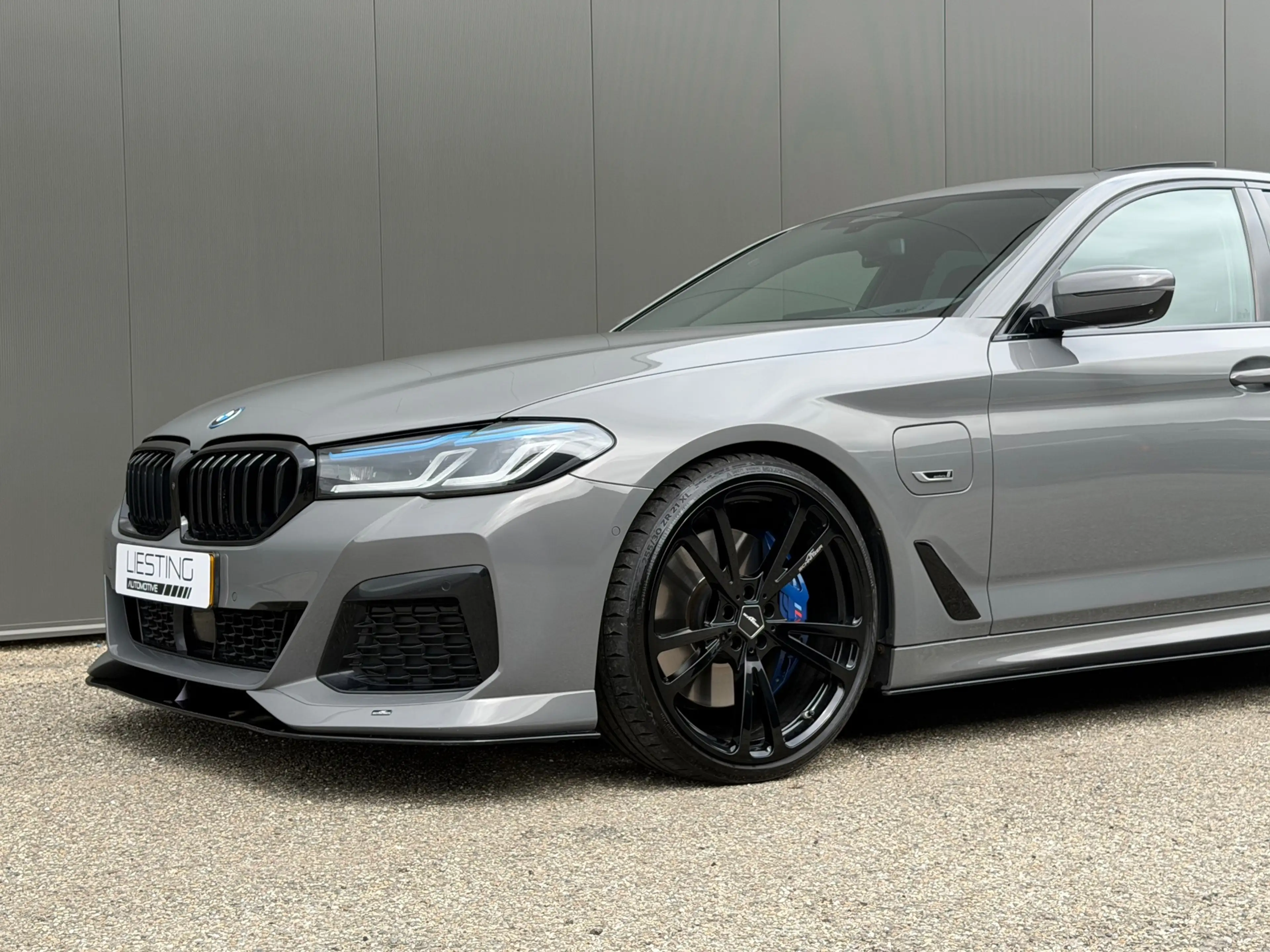 BMW 545 5-serie 545e xDrive M-Sport AC Schnitzer Pano 360 — photo 5