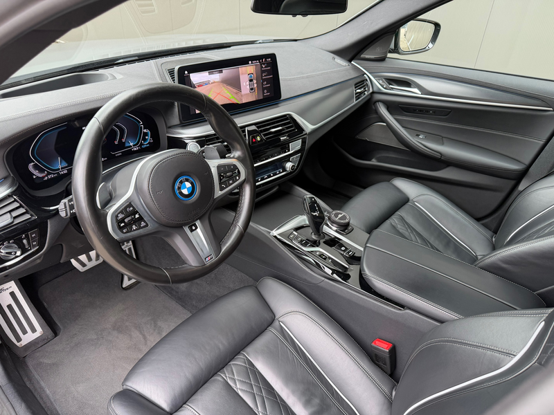 BMW 545 5-serie 545e xDrive M-Sport AC Schnitzer Pano 360 — photo 11