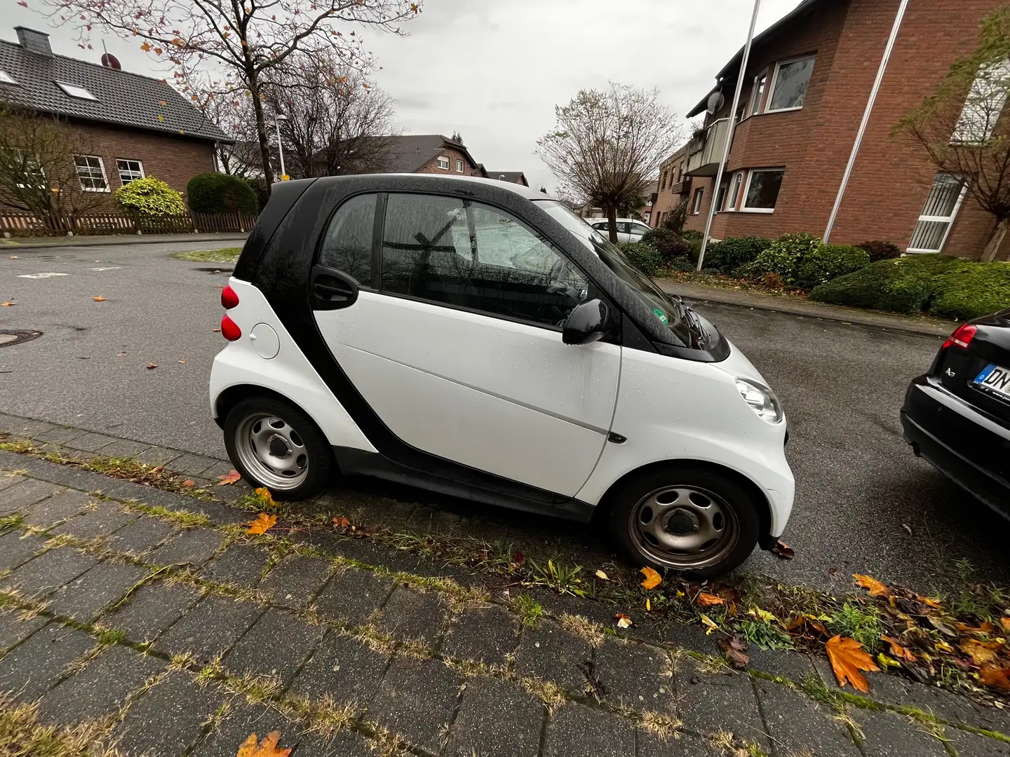 smart forTwo coupe softouch pure micro hybrid drive bijela - 1