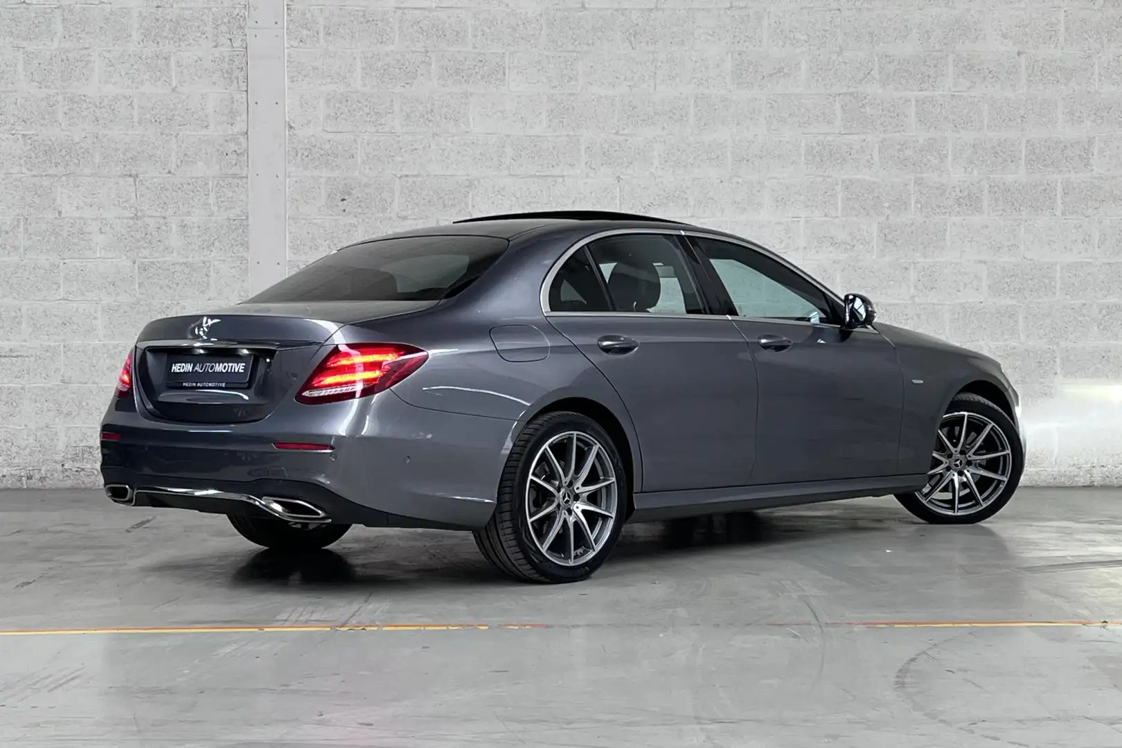 Mercedes-Benz E 200 E Limousine Automaat Business Solution Sport Editi Grijs - 2