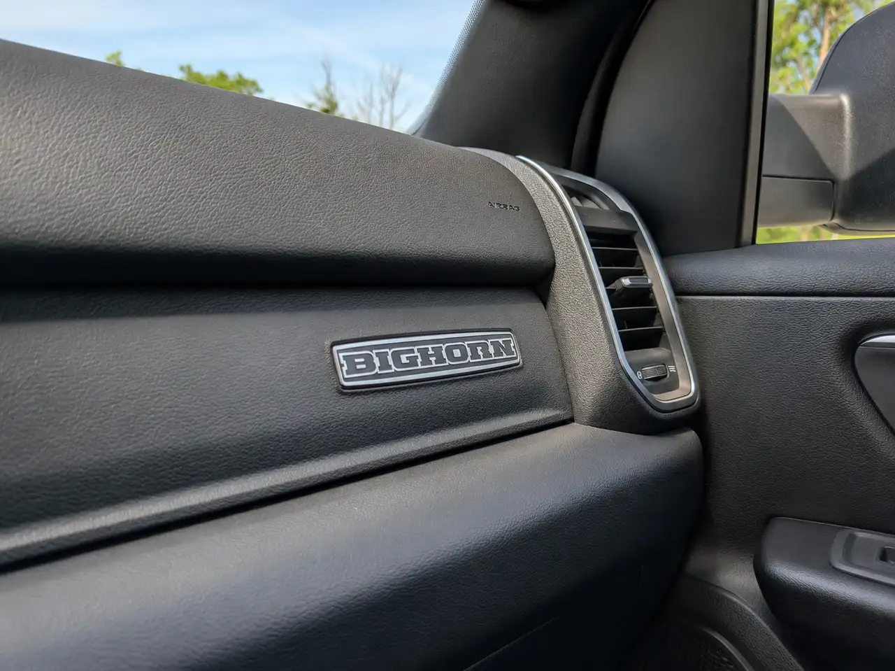 RAM 1500 photo RAM 1500