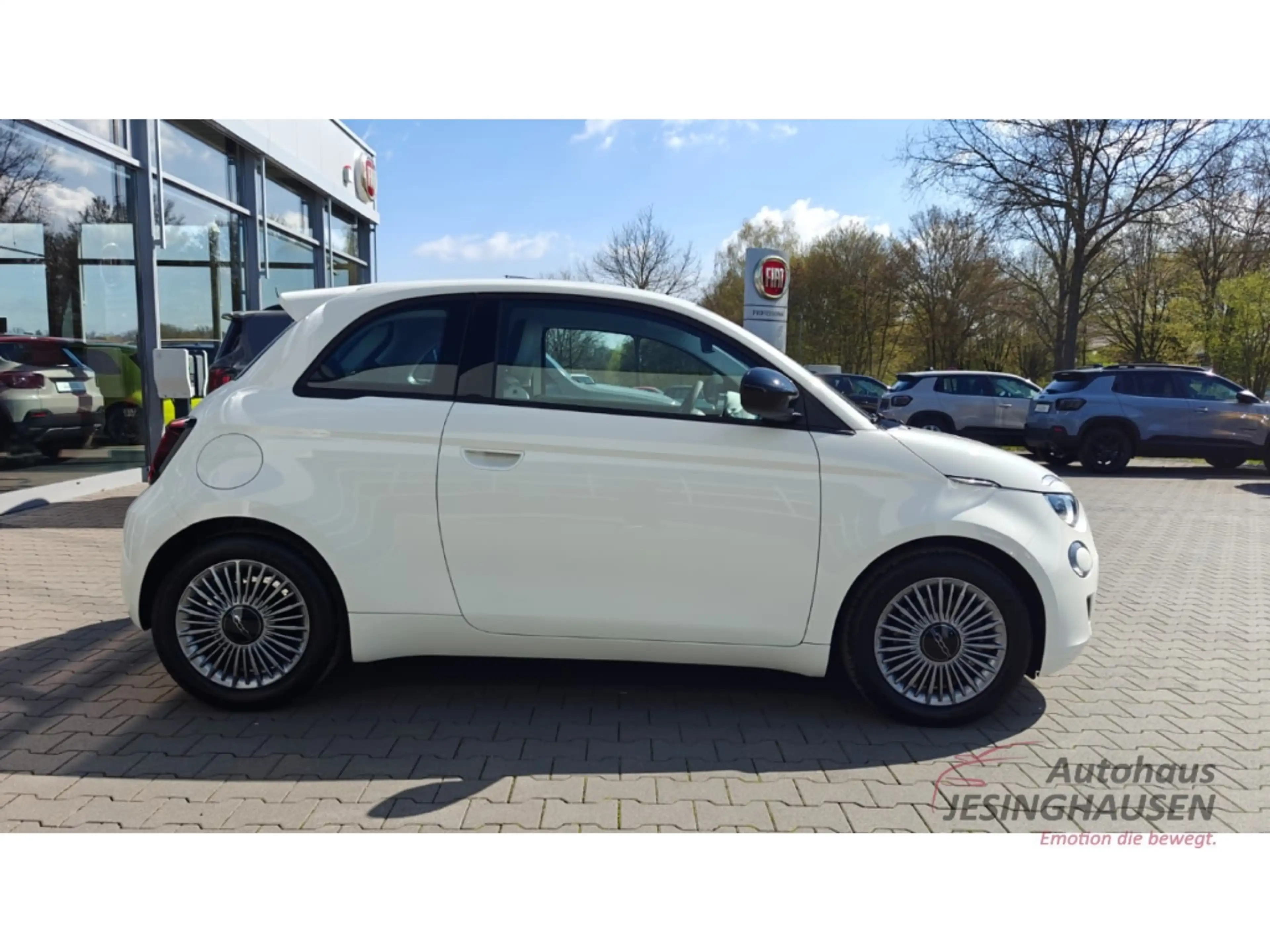 Fiat 500 Hybr.*Icon !! AKTIONSPREIS BEI ZULASSUNG BIS 31.10 — photo 4
