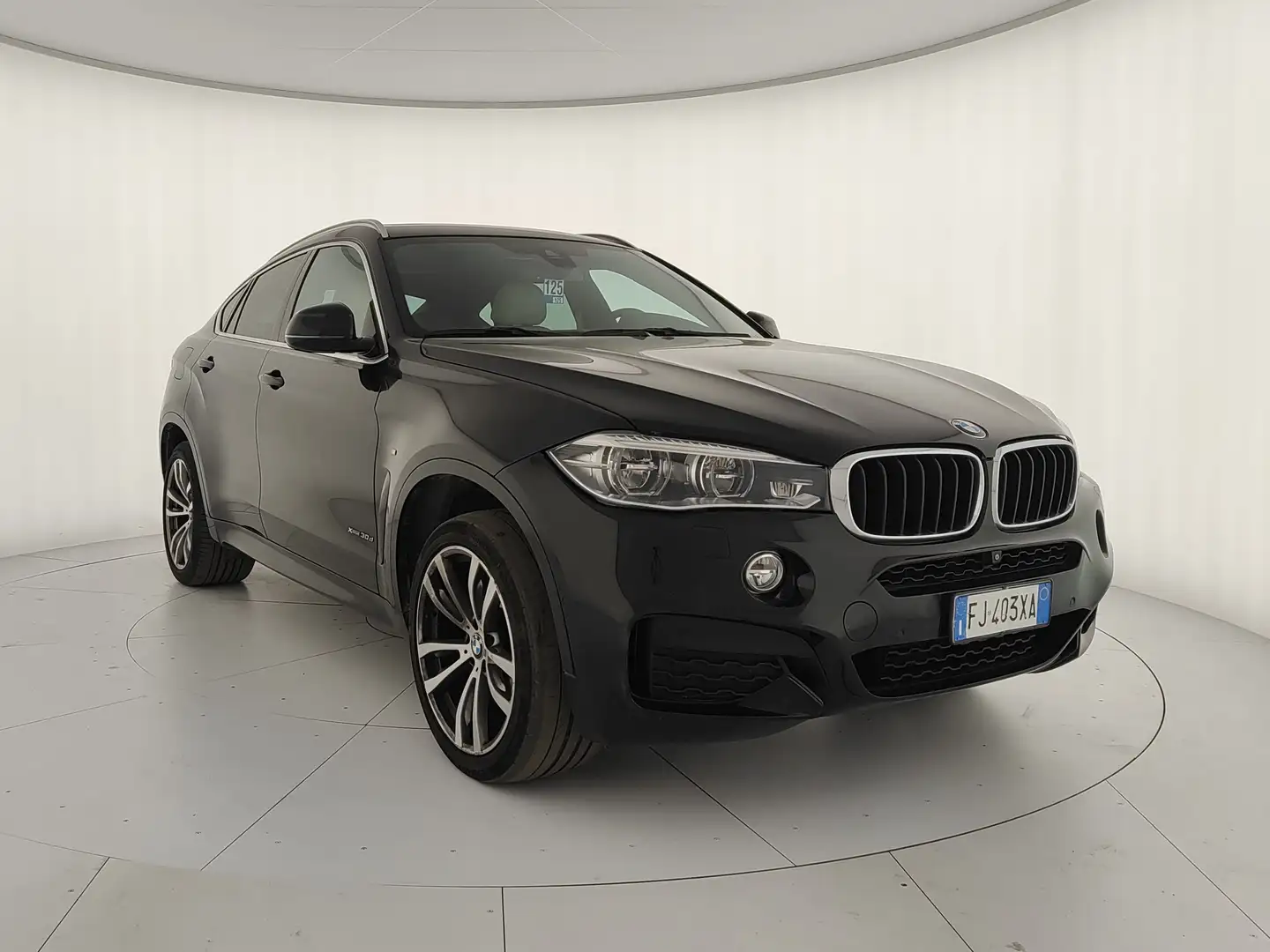 BMW X6 F16 xdrive30d Msport 258cv auto Schwarz - 1