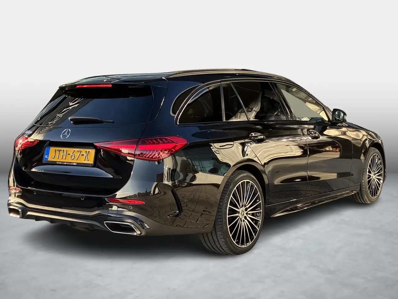 Mercedes-Benz C-Class 2026