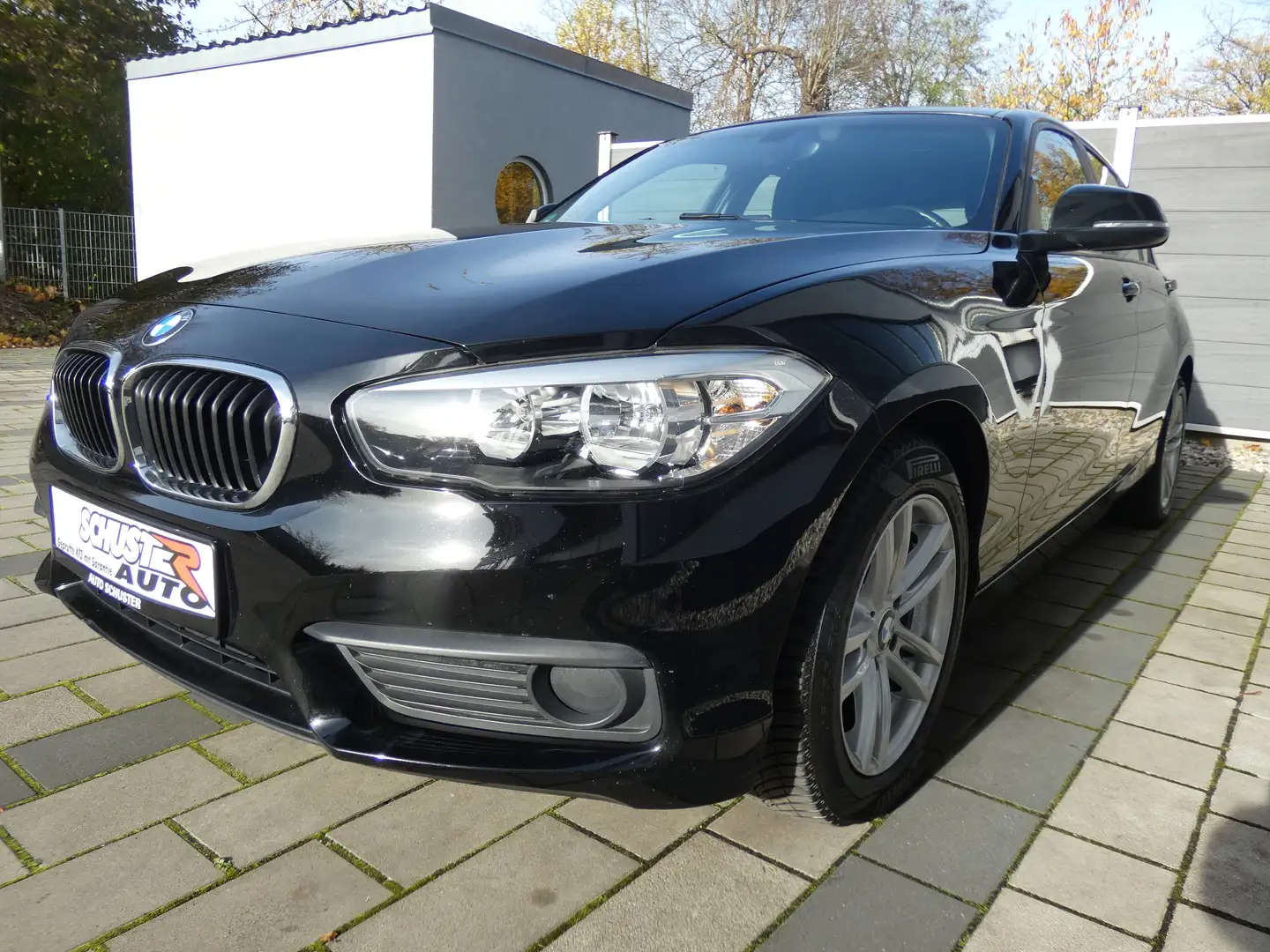 BMW 118 118 i Schwarz - 2