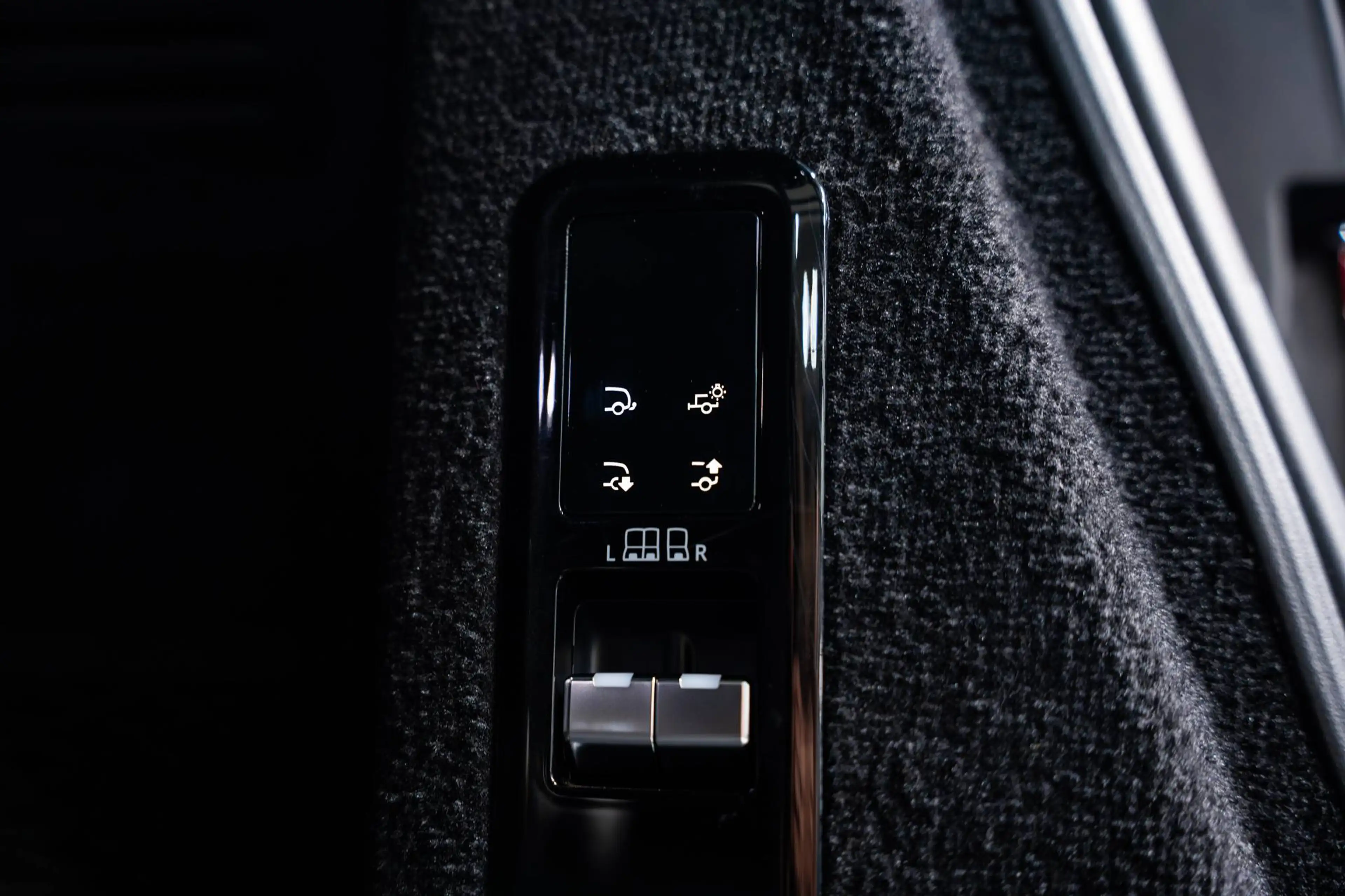 Land Rover Range Rover Sport P510 First Edition - Vierwiel besturing - Massage - HUD - 360° - Trekhaak - 23" - Panodak — photo 11