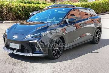 MG4 Luxury 64 KWh