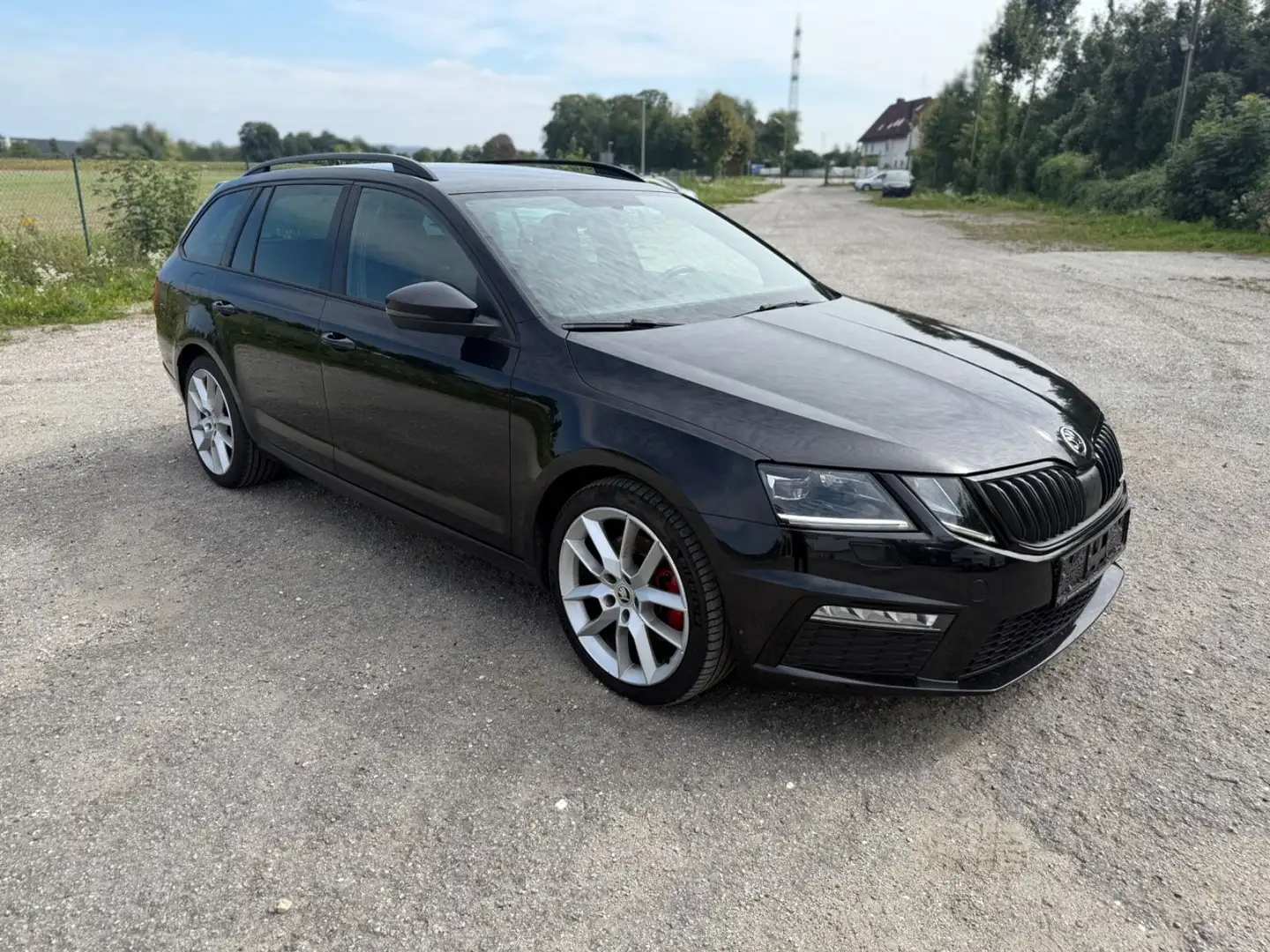 Skoda Octavia Combi 2.0 TDI RS I Ambiente I Navi Schwarz - 1