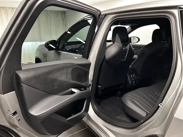 BMW Ix3 view 13