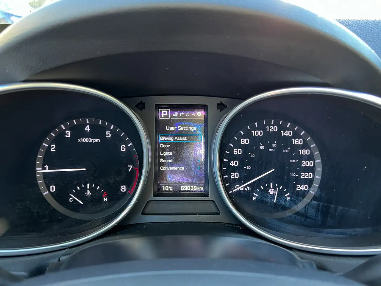 Hyundai SANTA FE снимка Hyundai SANTA FE