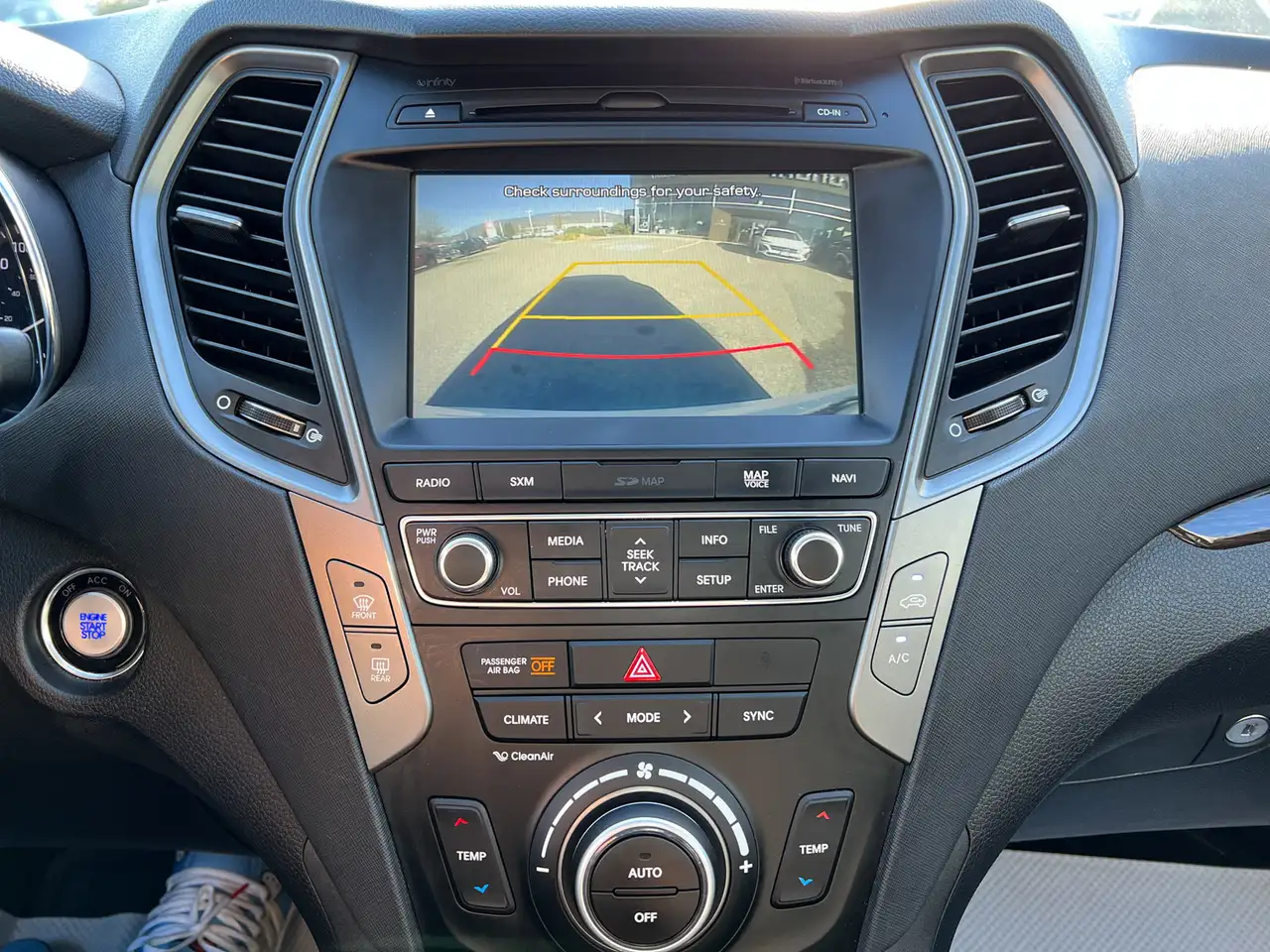 Hyundai SANTA FE снимка Hyundai SANTA FE