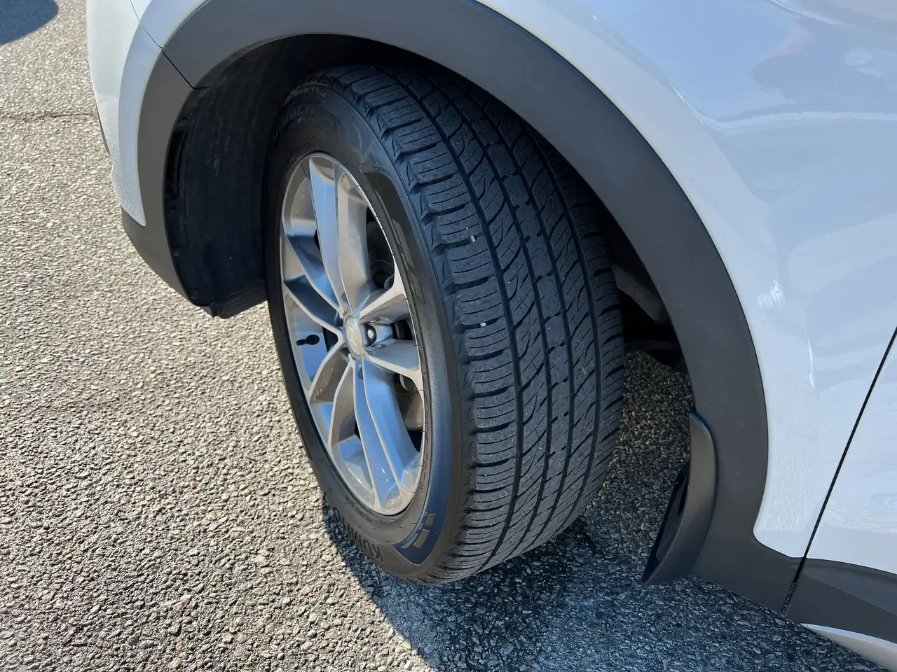 Hyundai SANTA FE снимка Hyundai SANTA FE