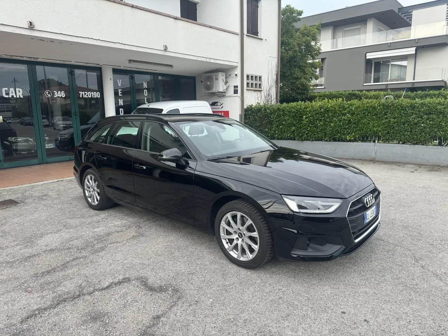 Audi A4 A4 avant 35 TDI - 163 cv S tronic s line edition Nero - 2